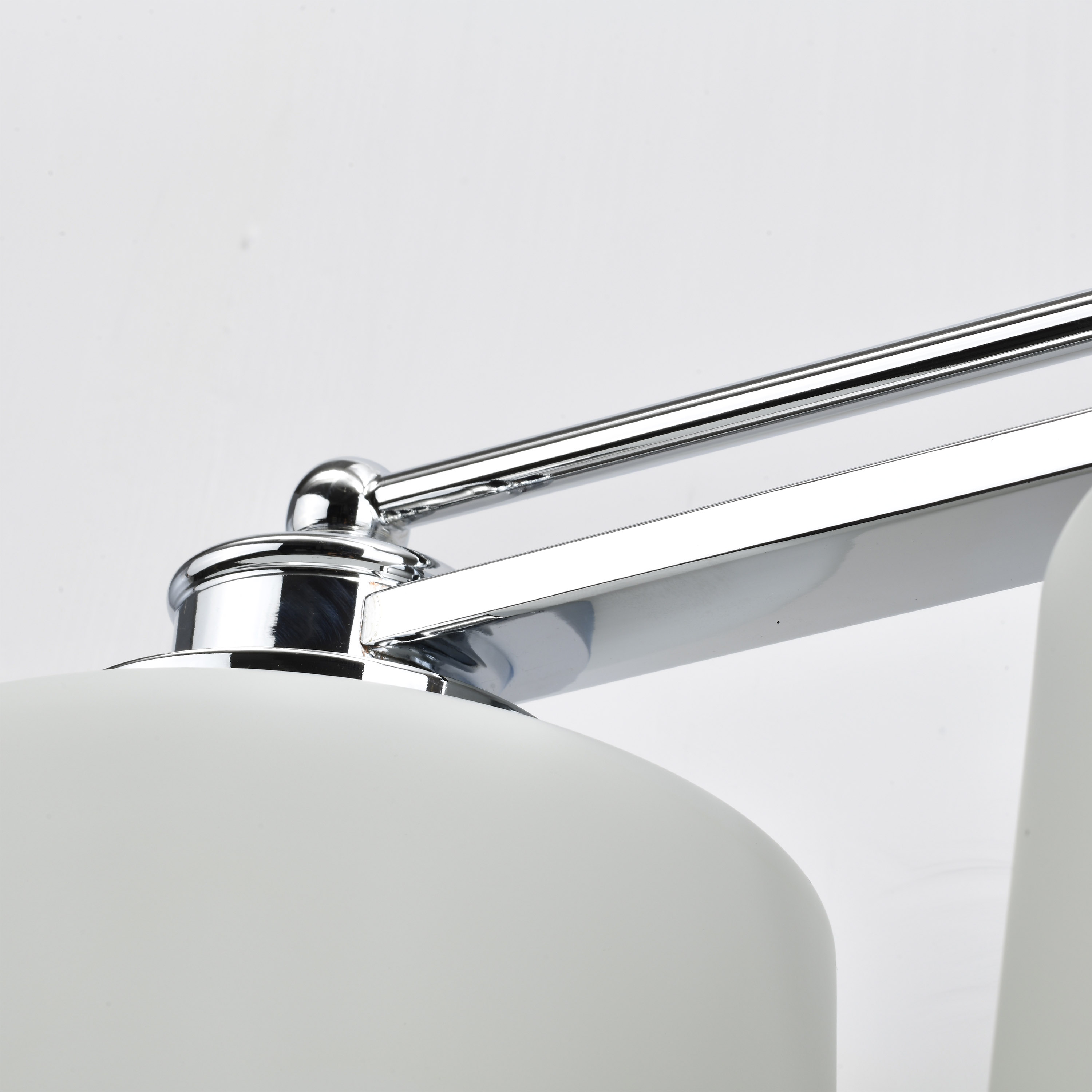 SOHO 3 LIGHT VANITY - 60-4583