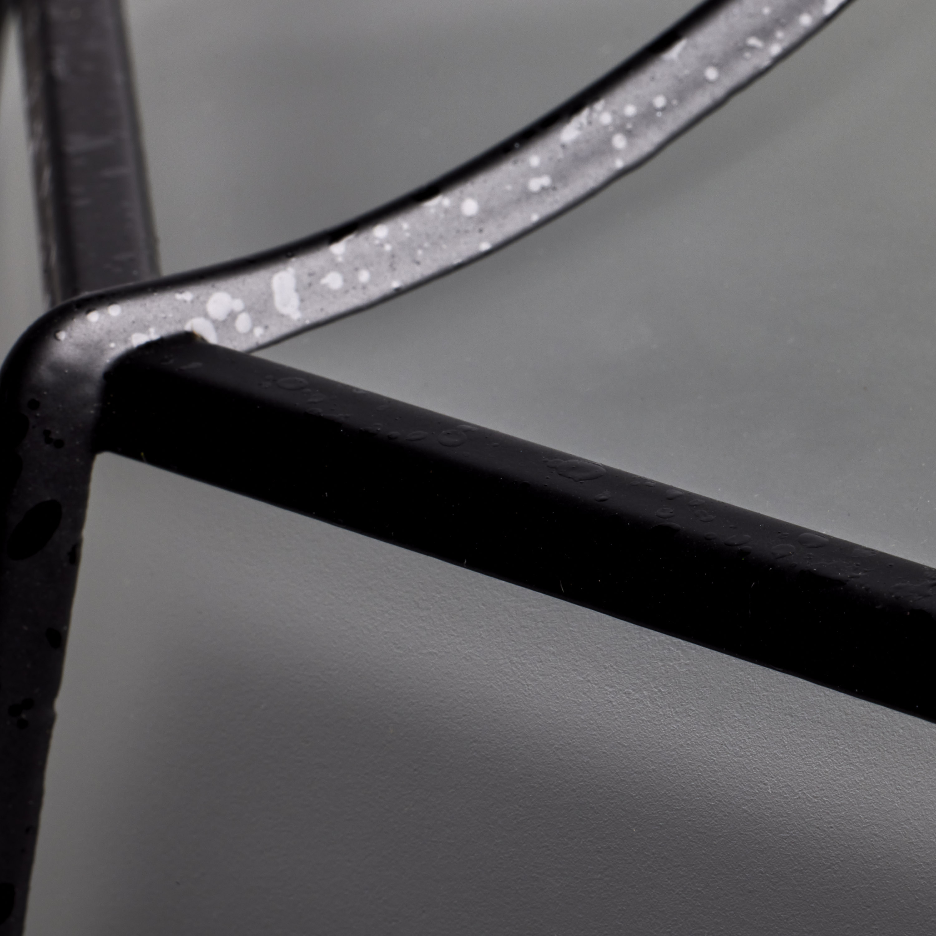 1 LT 12" SPIDER CAGE CEILING - 60-536