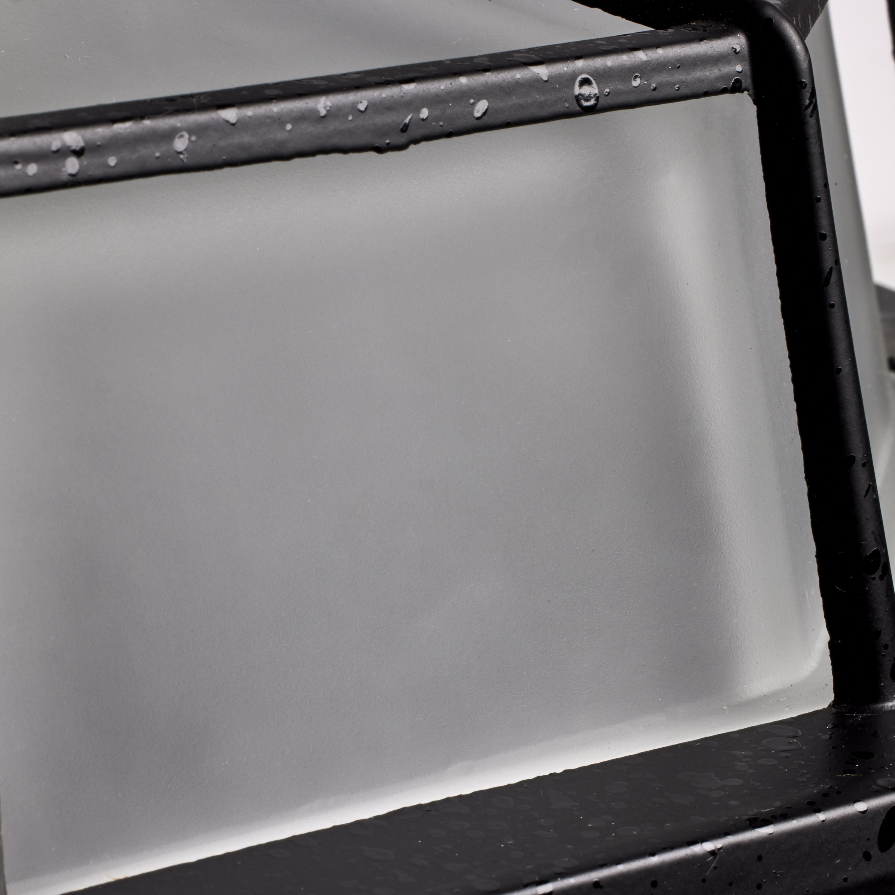 1 LT 12" SPIDER CAGE CEILING - 60-536