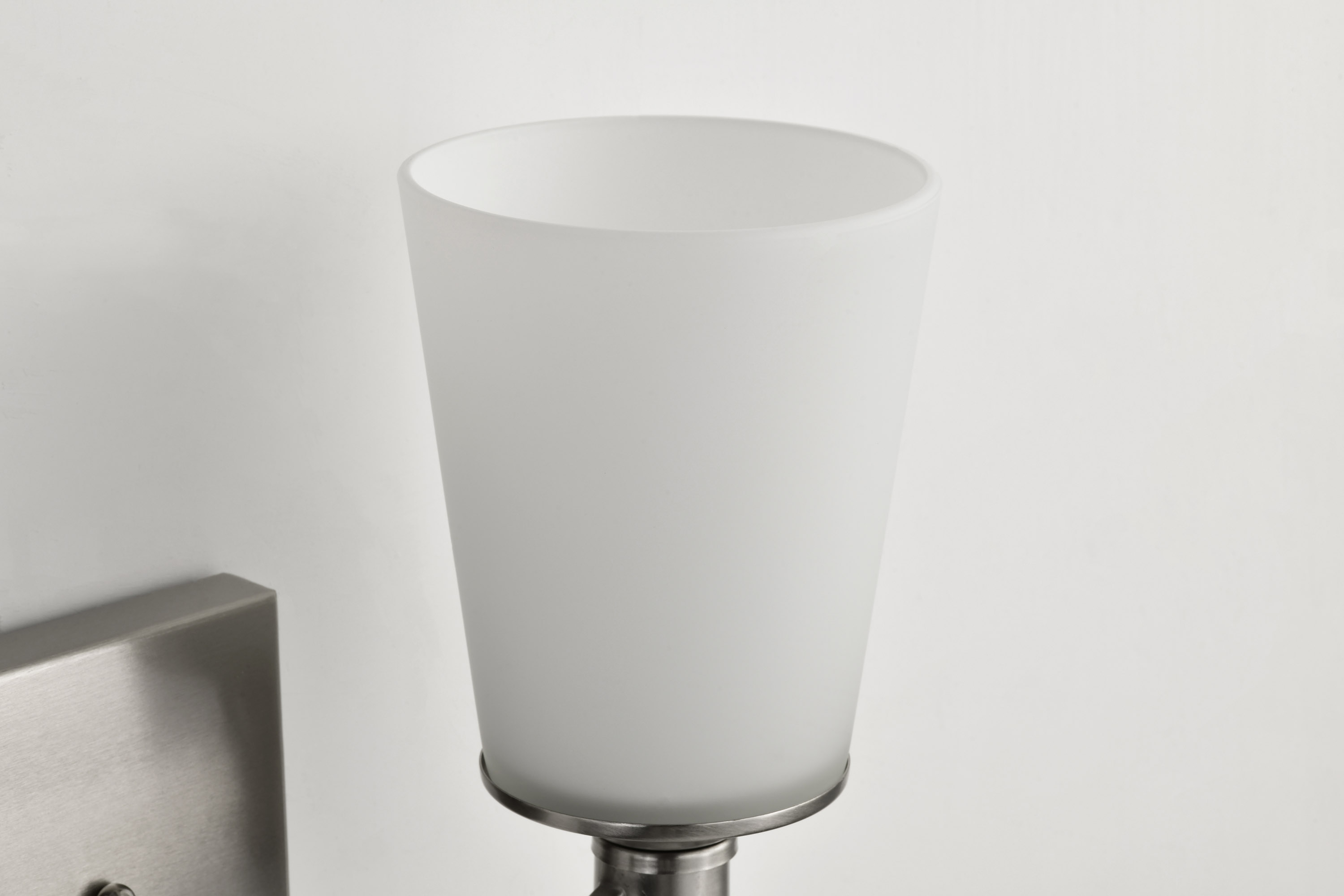 LAGUNA 2 LT VANITY - 60-5822