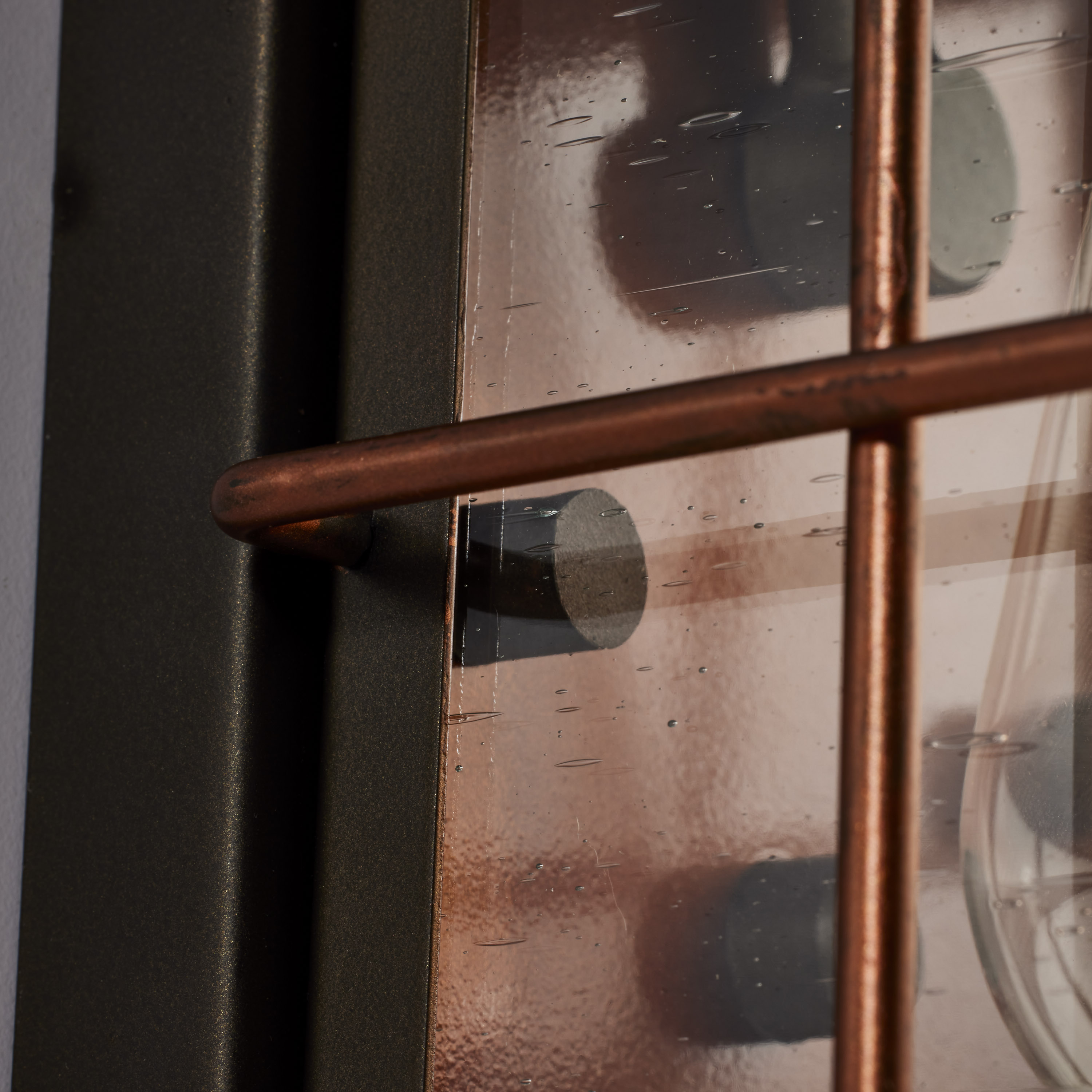 HOWELL 1 LT SM OUTDOOR LANTERN - 60-5831