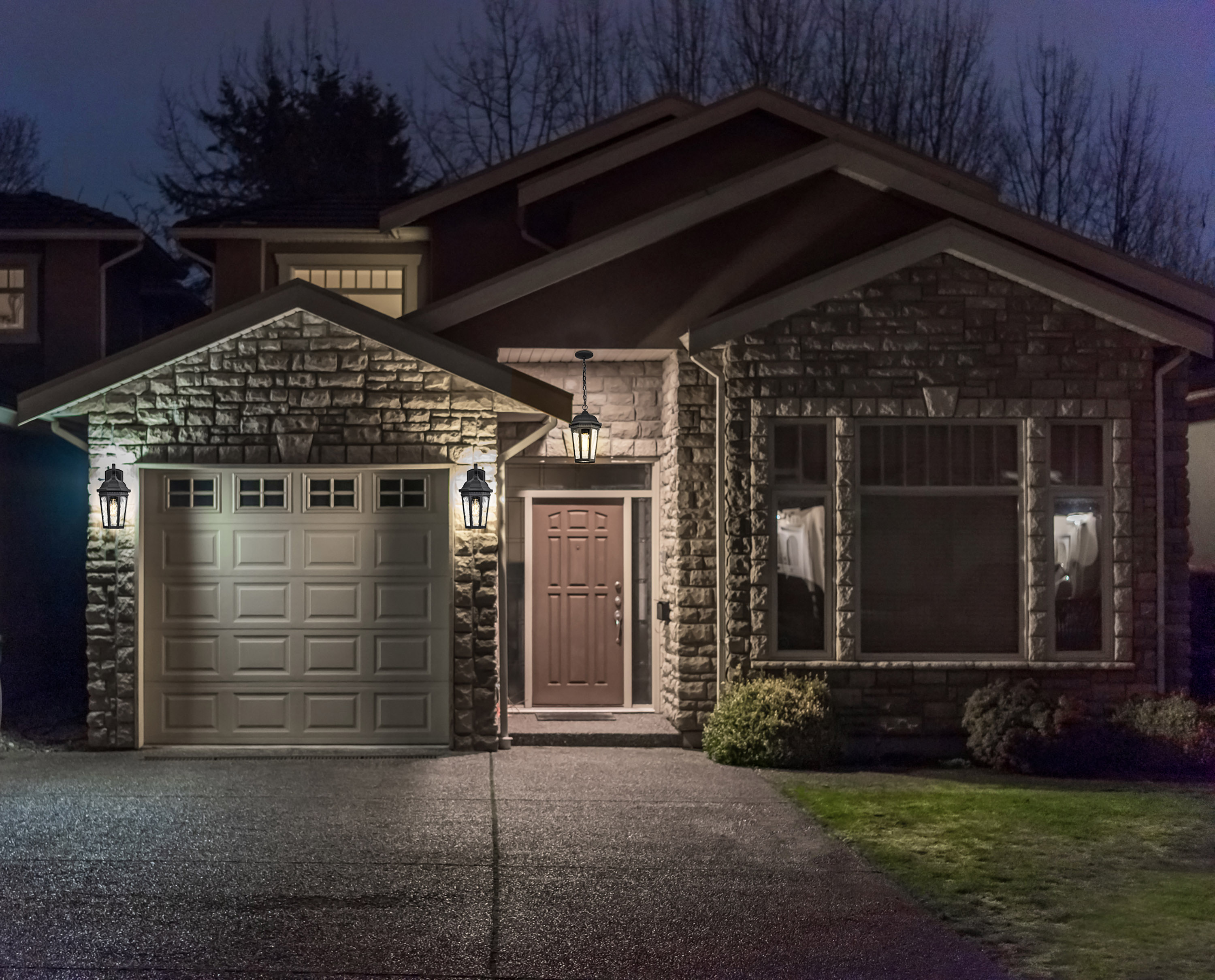 EAST RIVER 1LT OUTDOOR HANGING - 60-5944