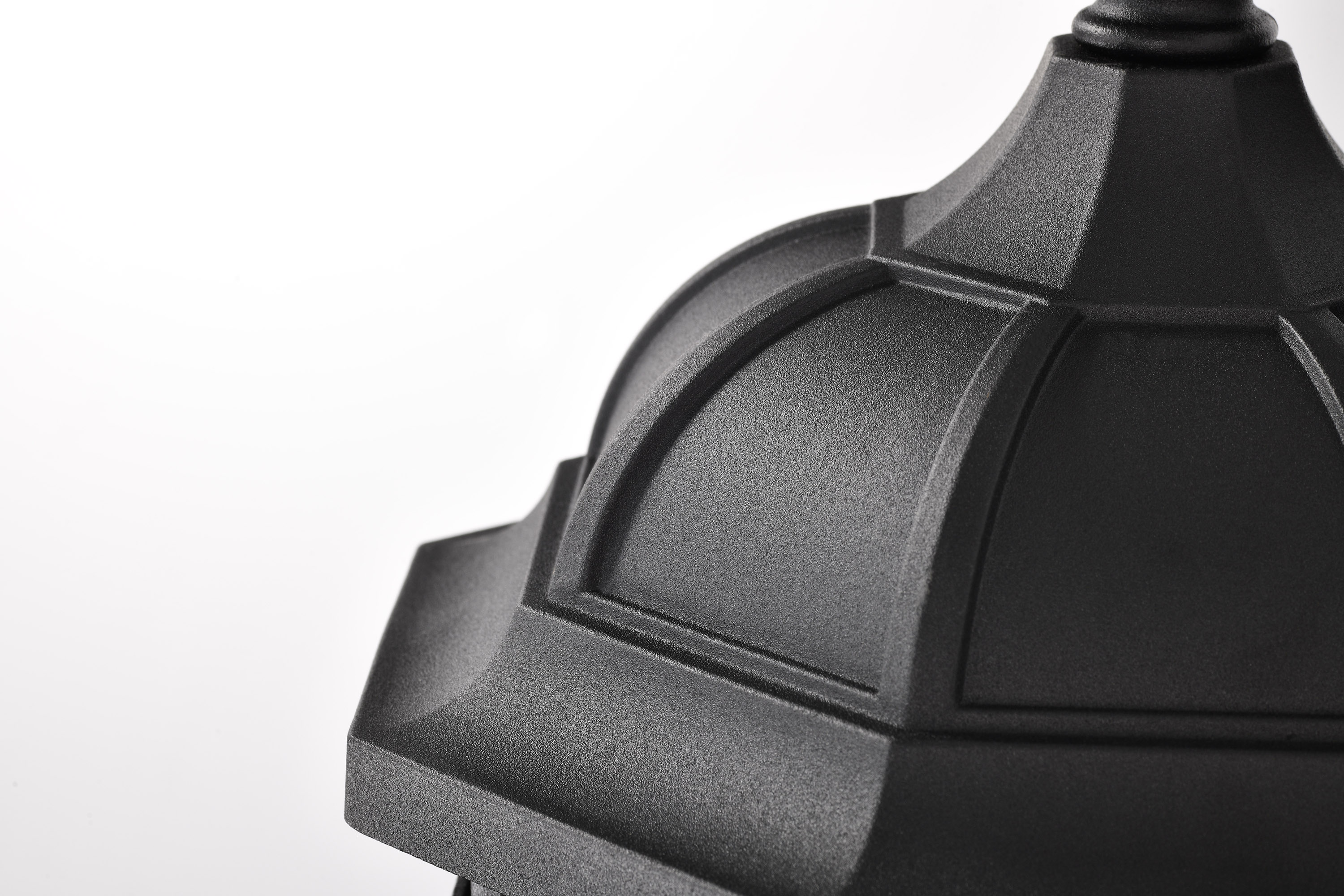 EAST RIVER 1LT OUTDOOR LG WALL - 60-5946