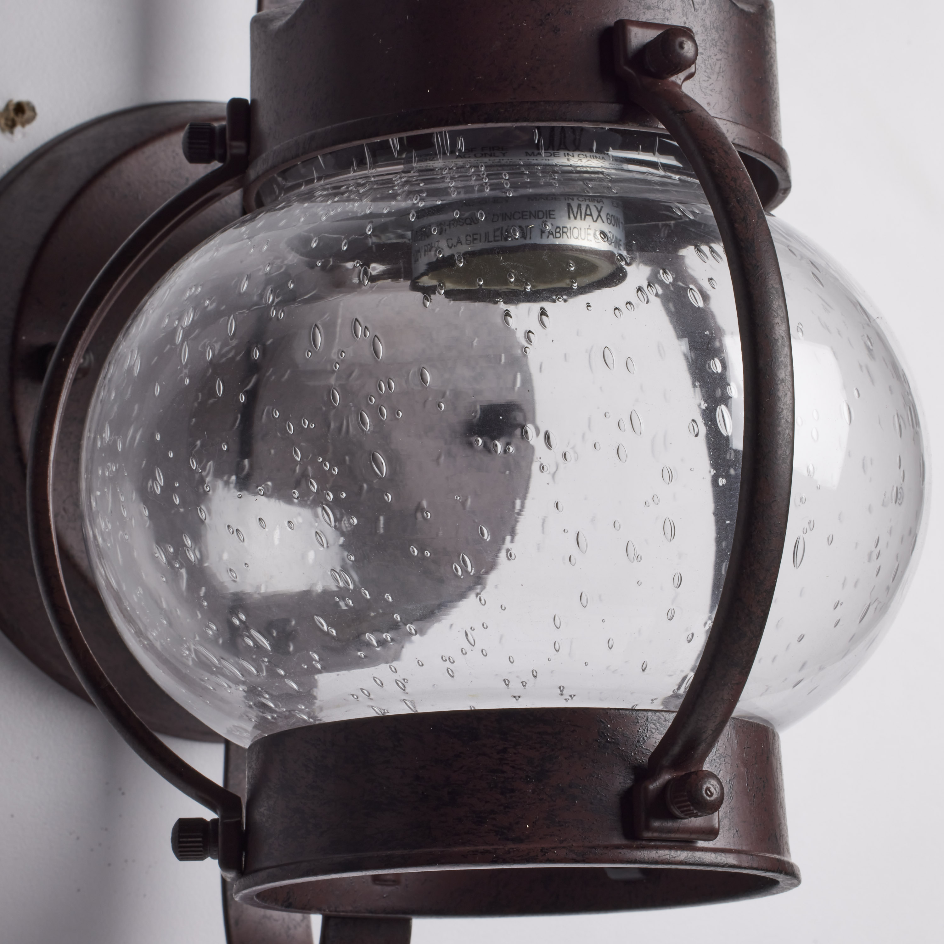 1 LT ONION OUTDOOR WALL FIXTRE - 60-631