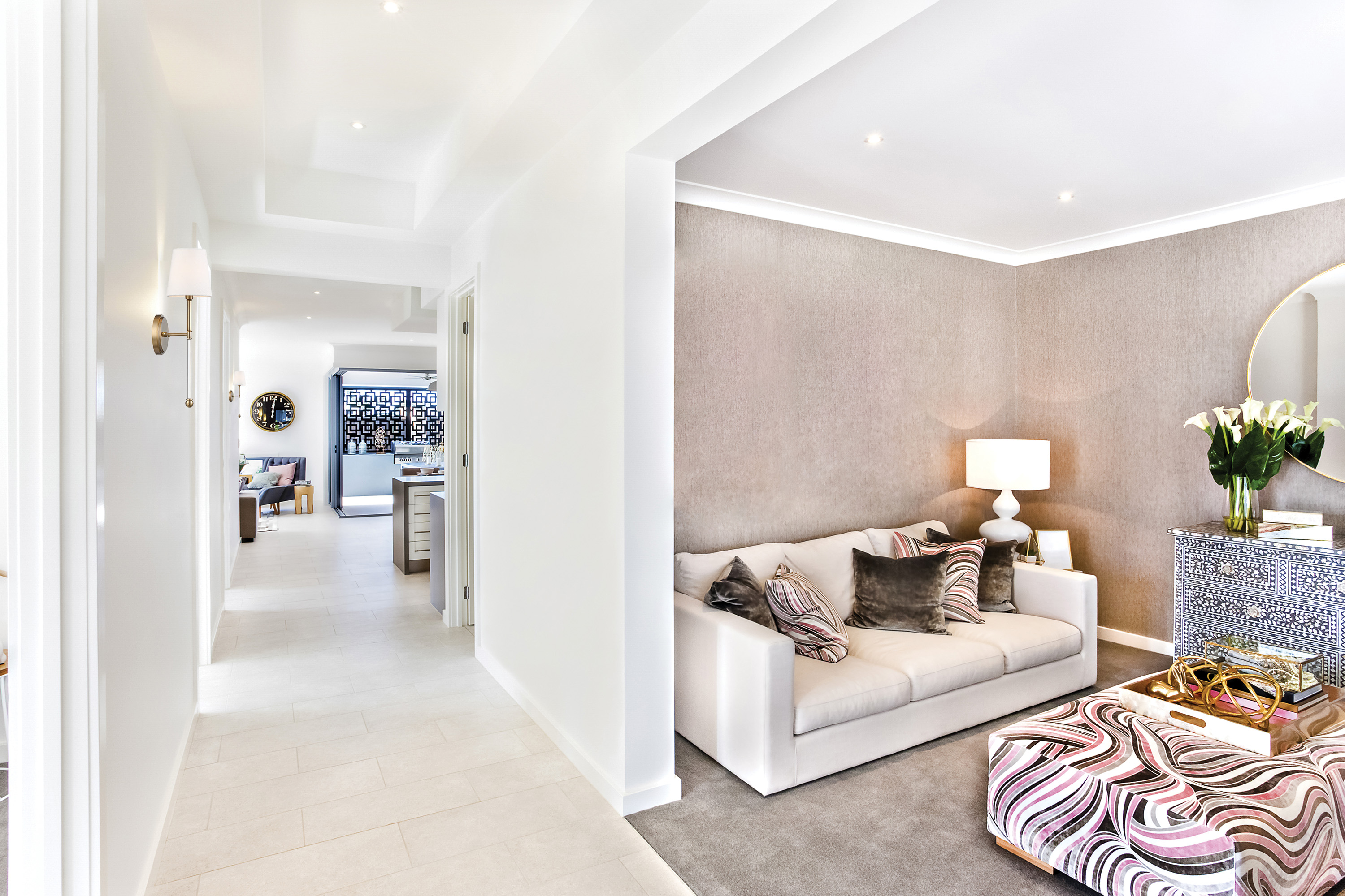 OLMSTEAD 1 LIGHT WALL SCONCE - 60-6687