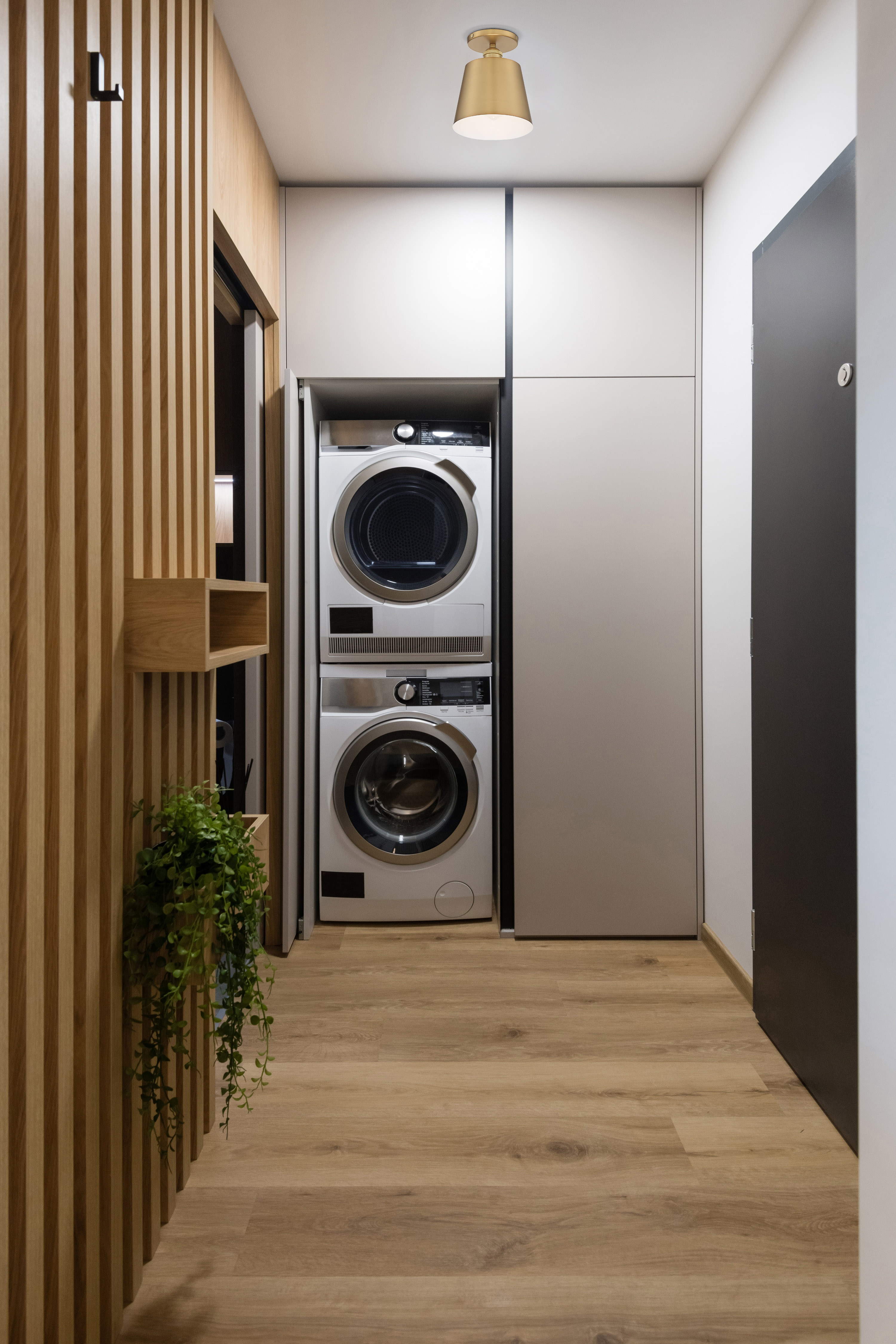 MOTIF 1LT 7" SEMI FLUSH - 60-7321