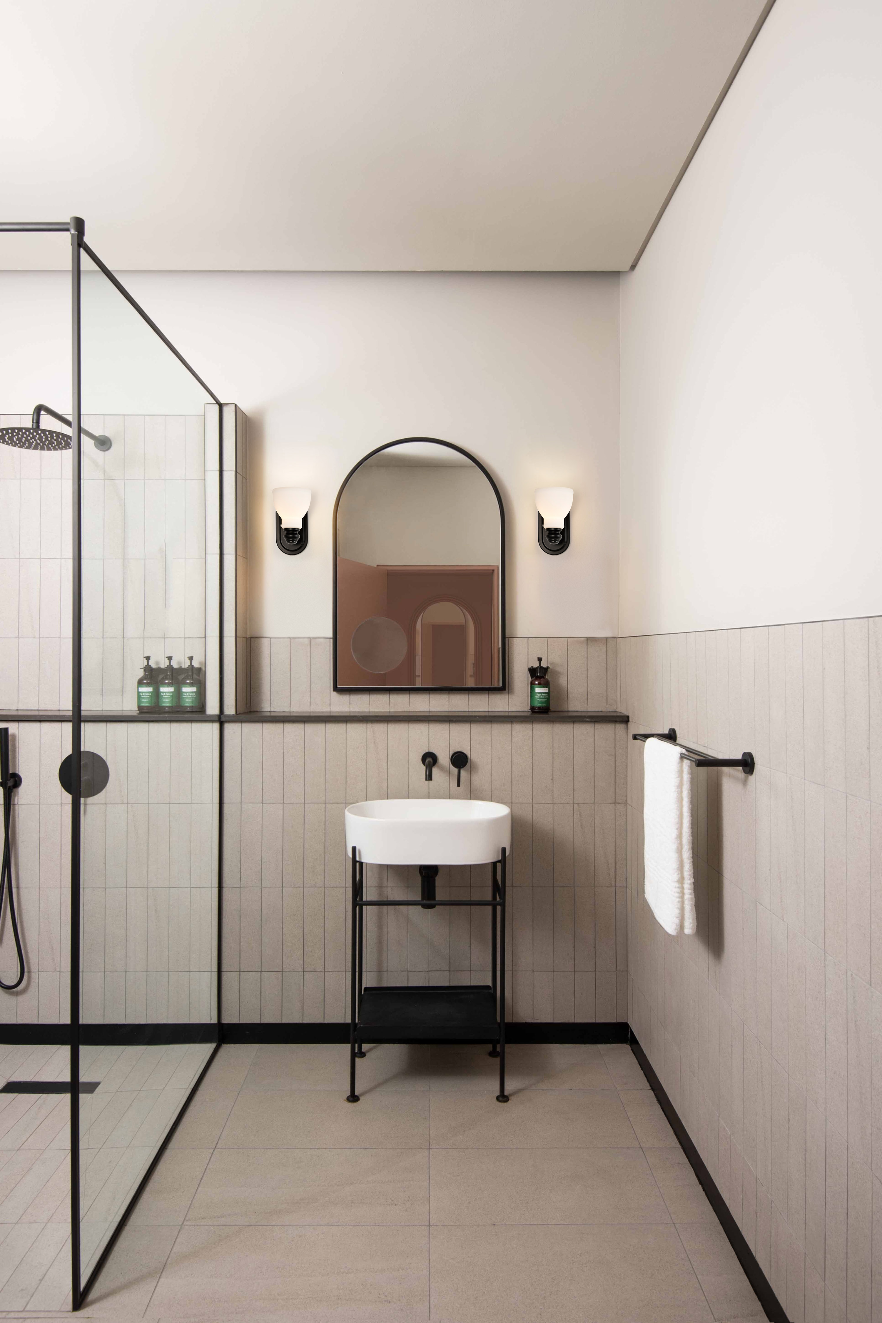 RUSSEL 1 LIGHT VANITY - 60-8021