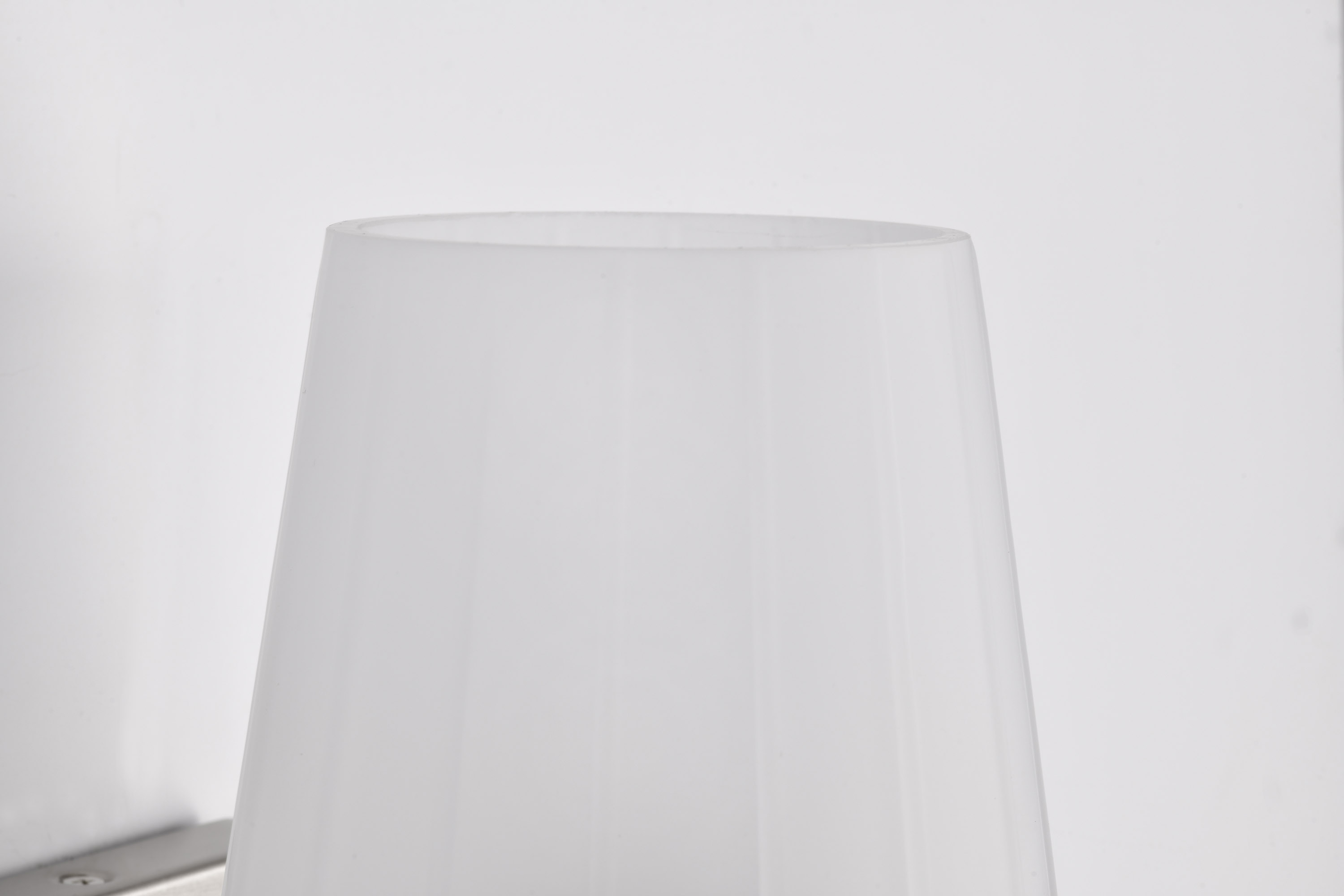 LUNE 1 LIGHT VANITY - 60-8221