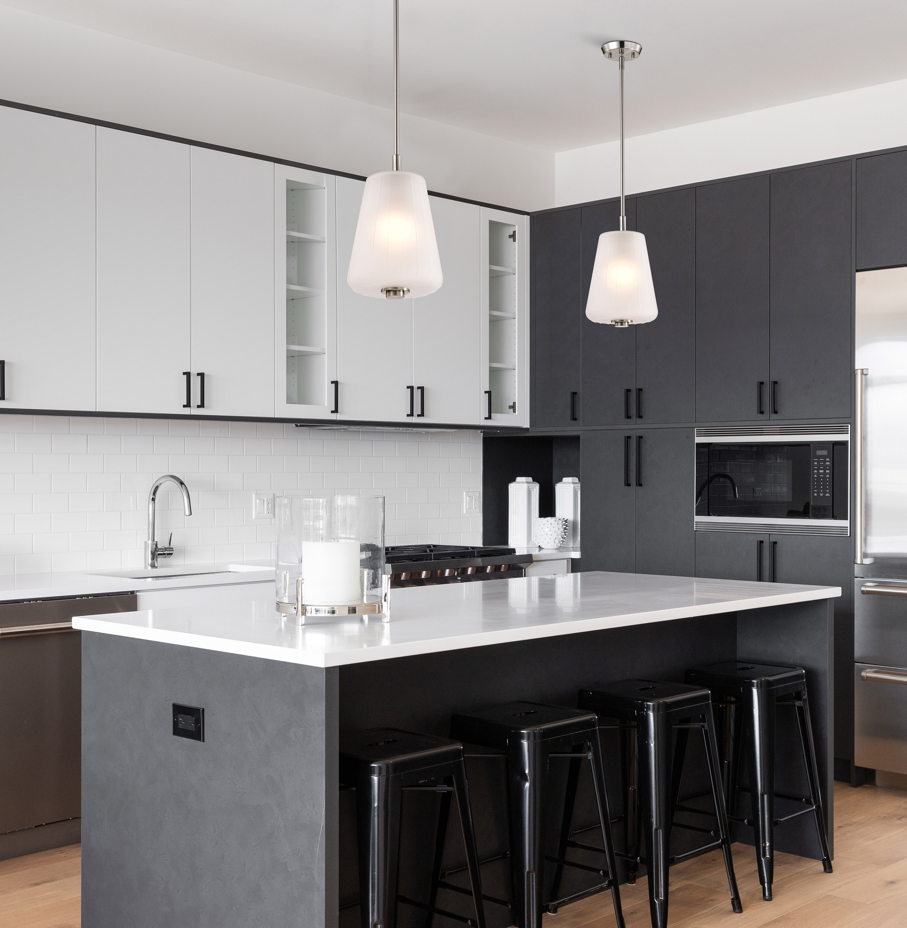 LUNE MINI PENDANT - 60-8227