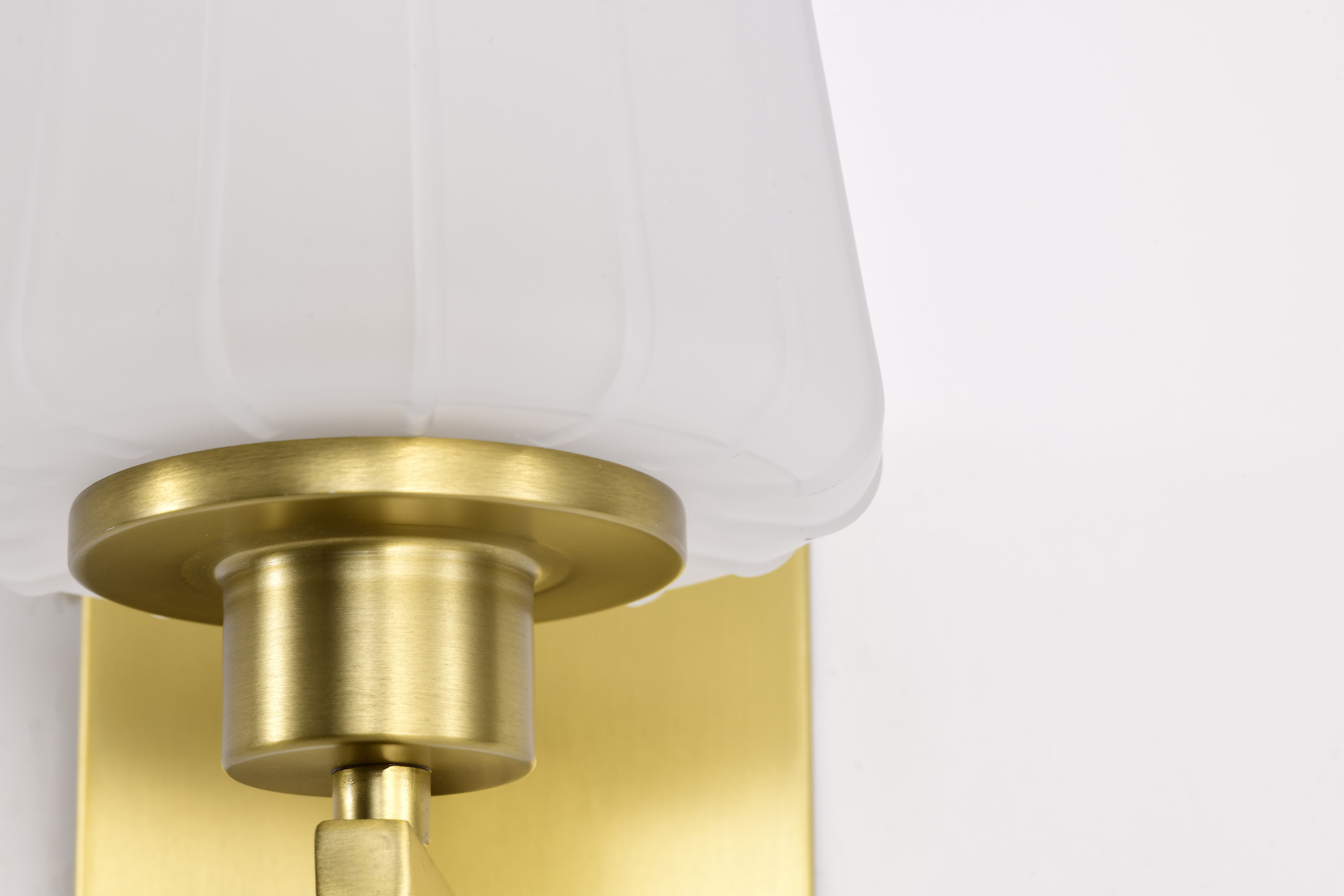 LUNE 1 LIGHT VANITY - 60-8231