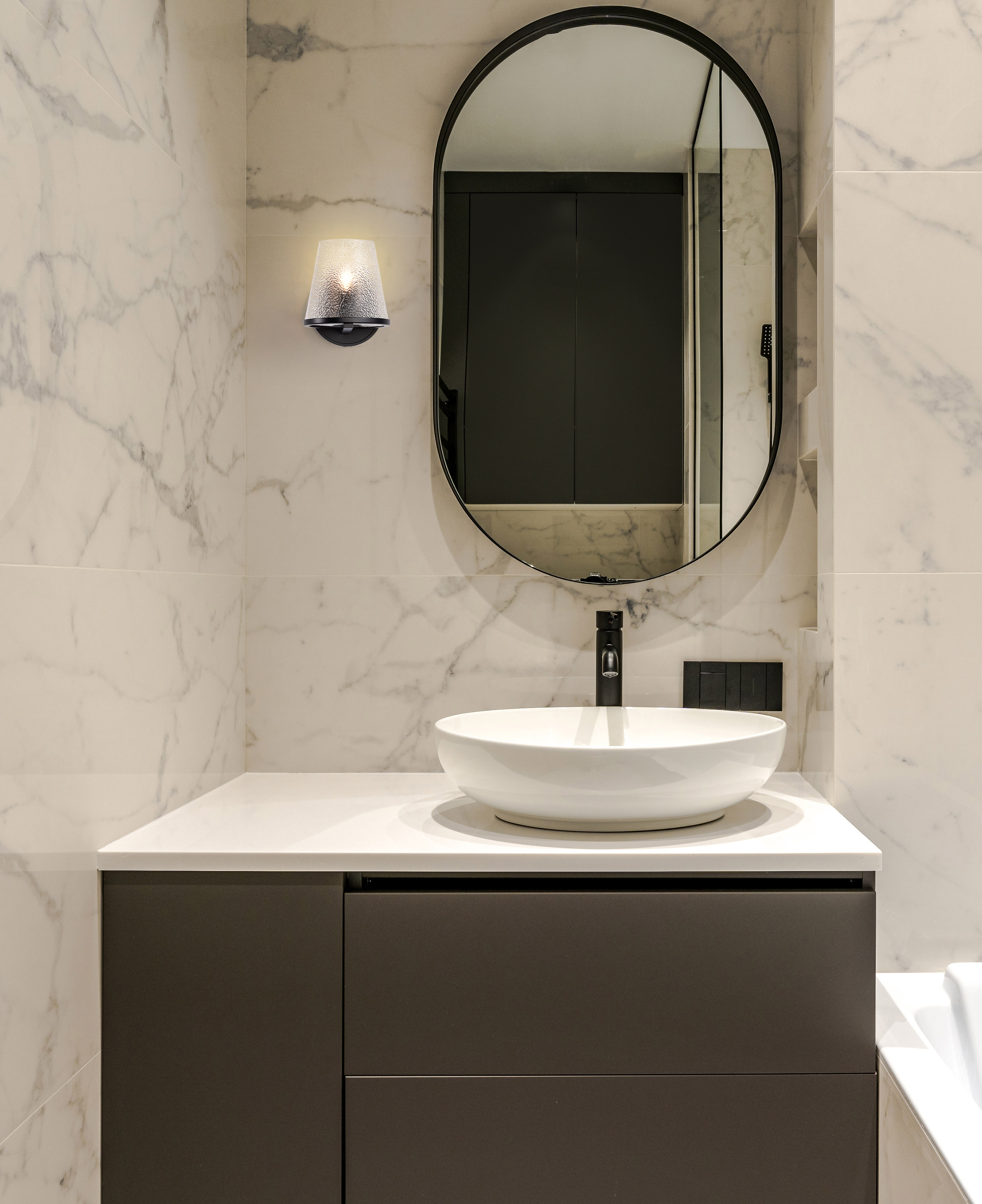 VALENTINE 1 LIGHT VANITY - 60-8251