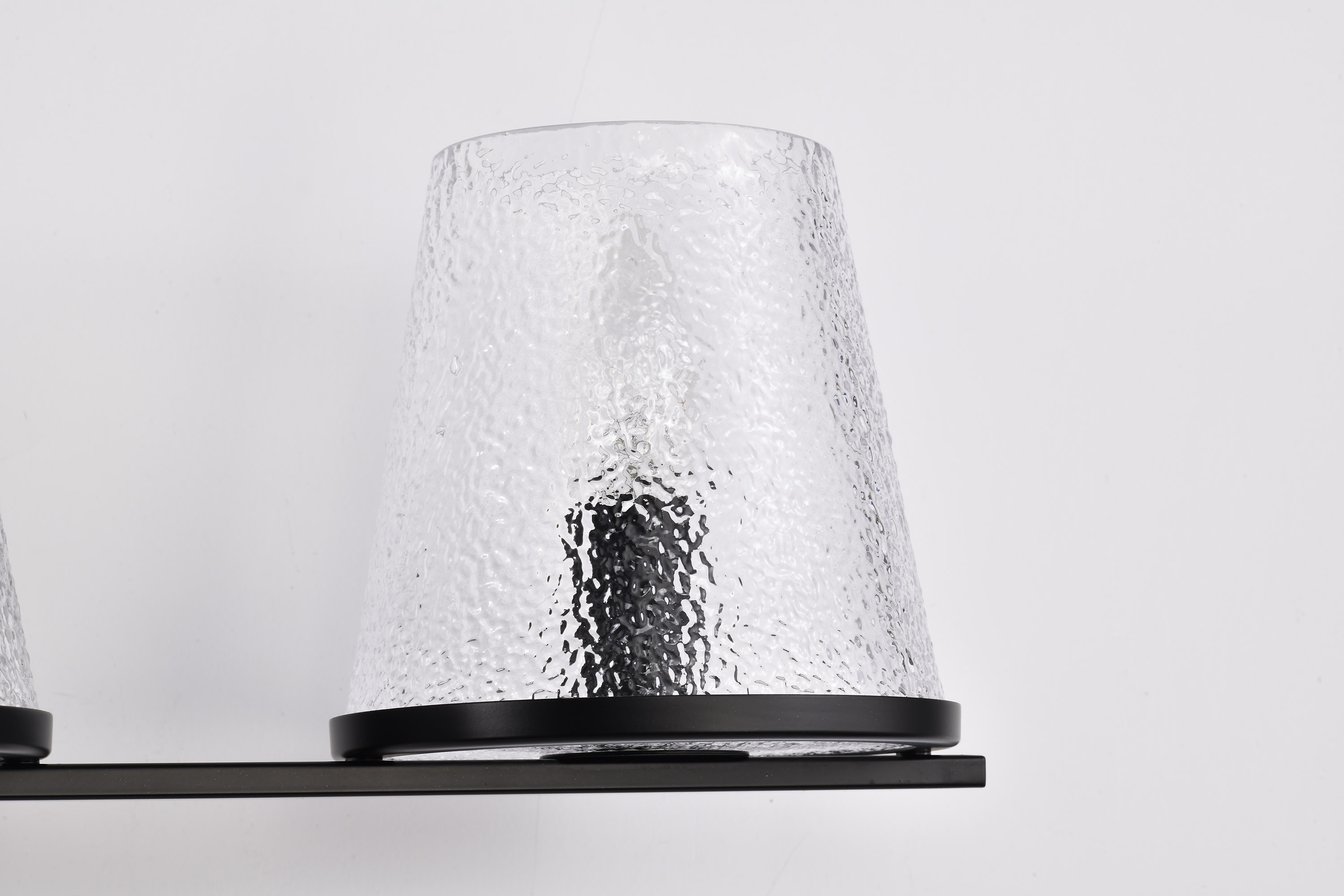 VALENTINE 3 LIGHT VANTIY - 60-8253