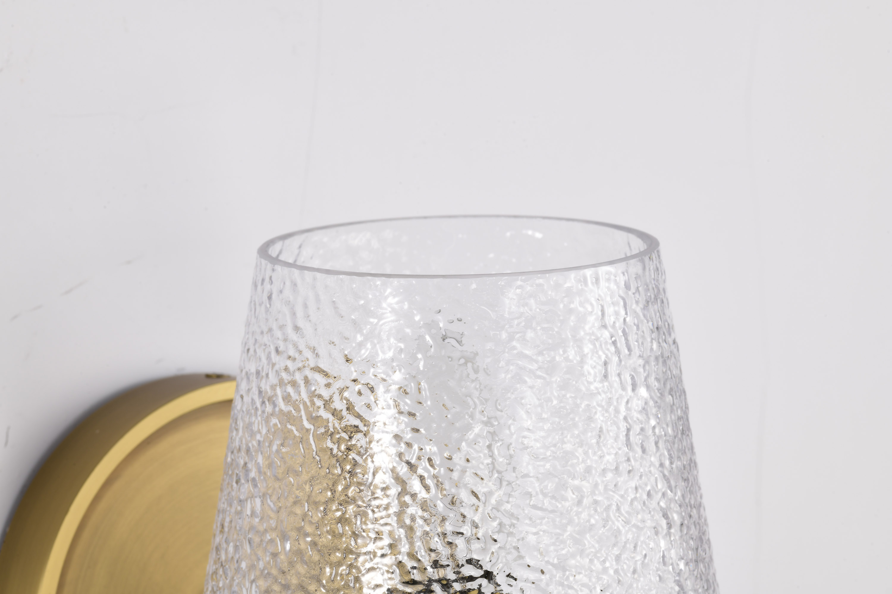 VALENTINE 1 LIGHT VANITY - 60-8261