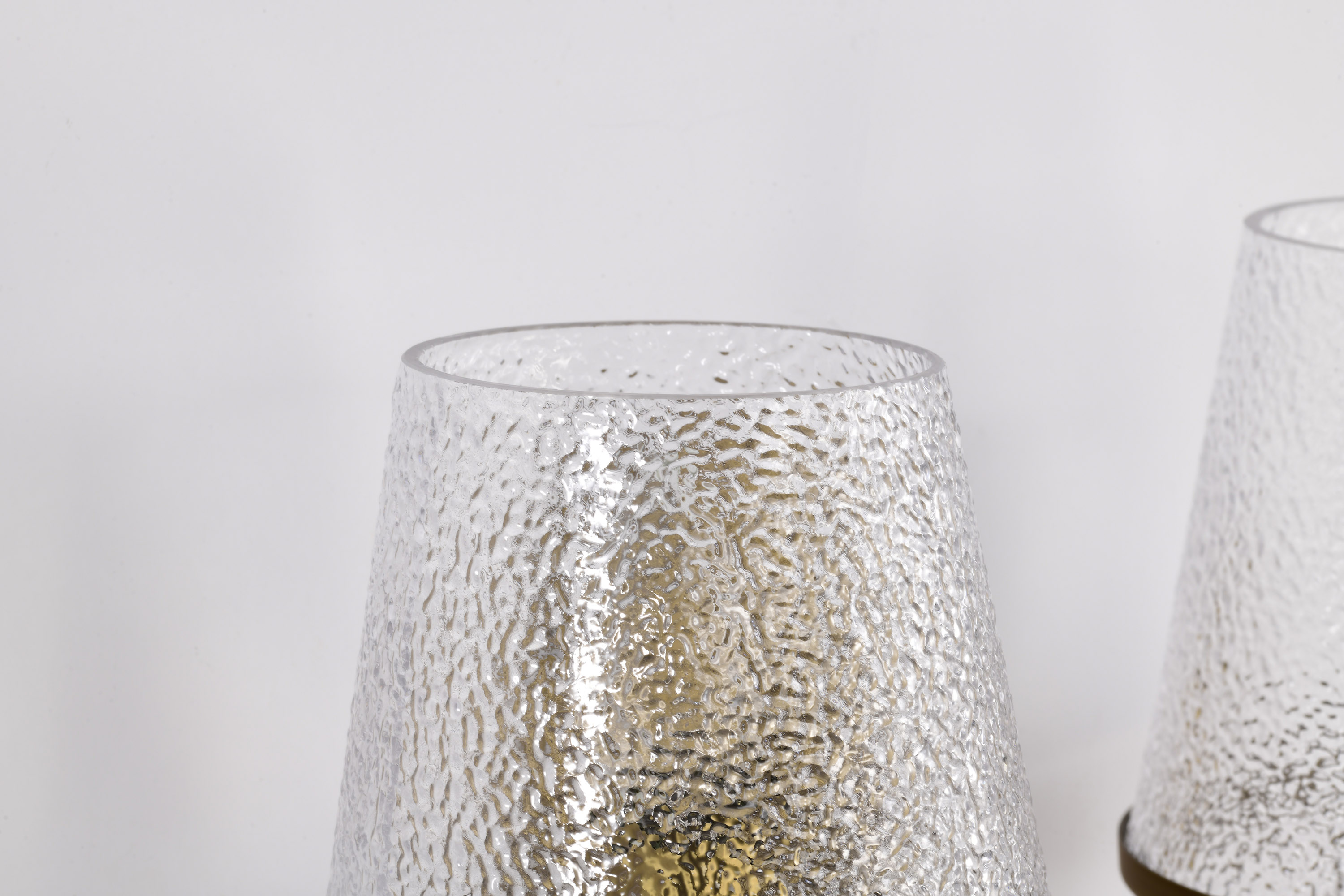 VALENTINE 2 LIGHT VANITY - 60-8262