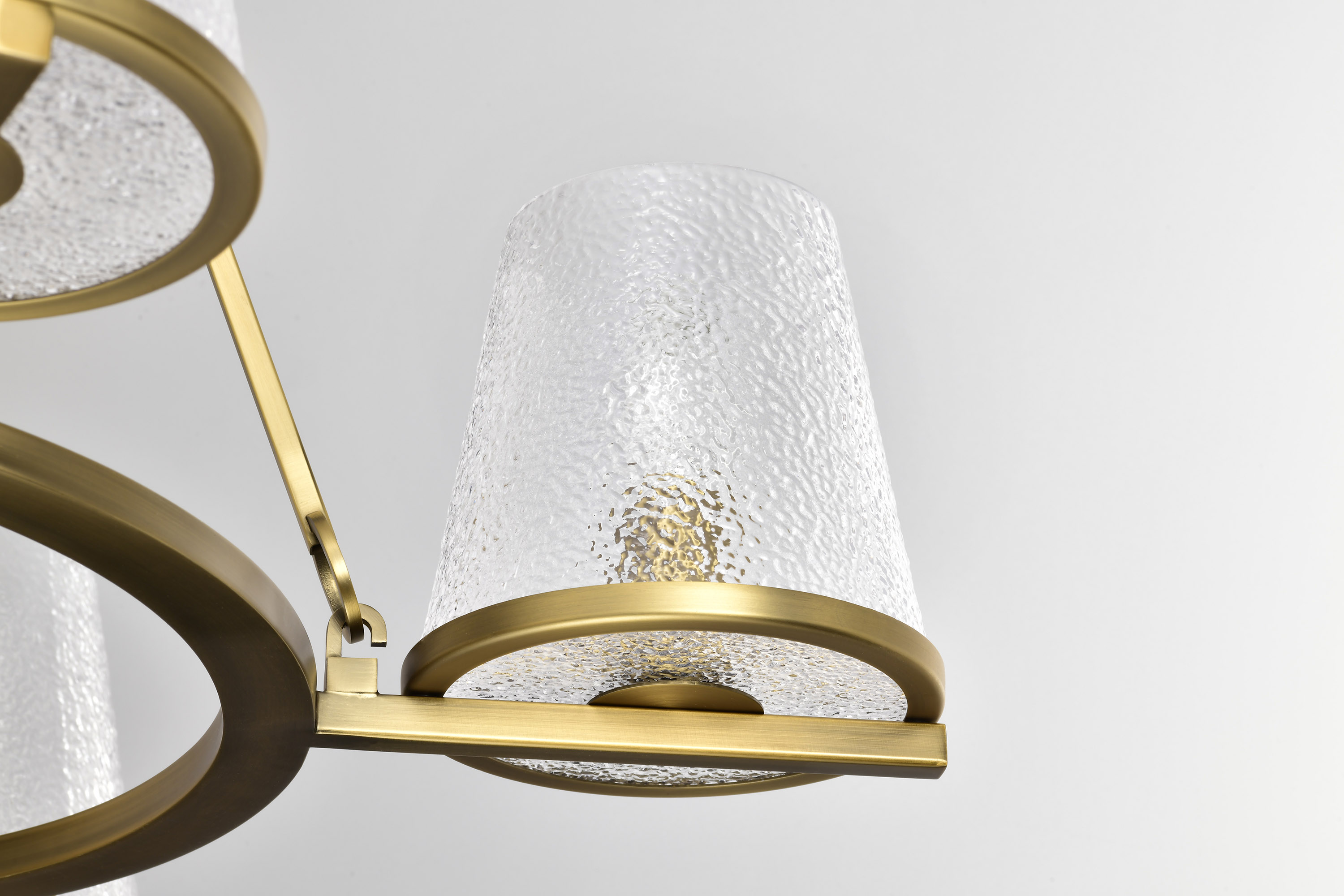 VALENTINE 5 LIGHT CHANDELIER - 60-8268