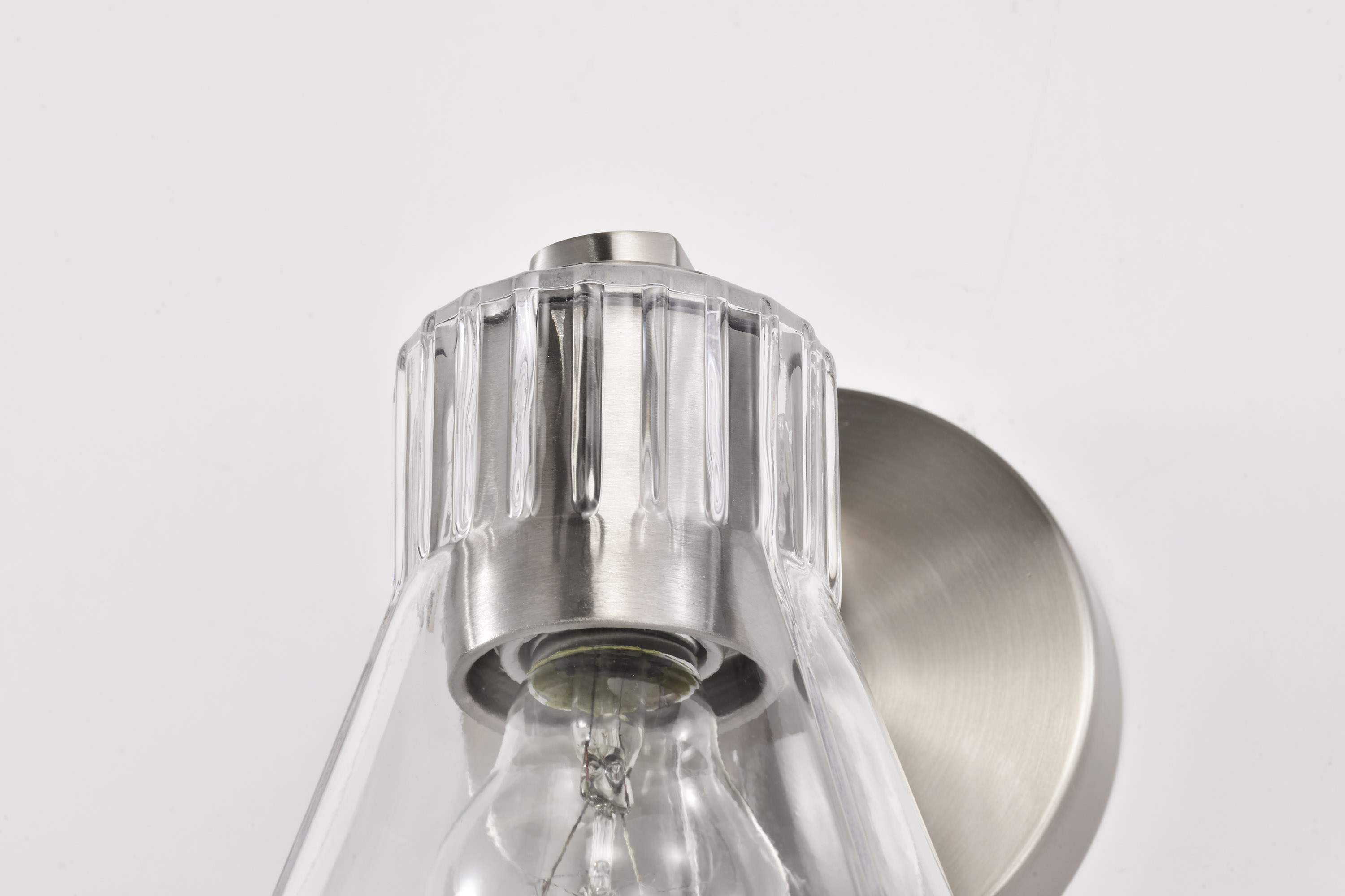 GIANNA 1 LIGHT VANITY - 60-8331