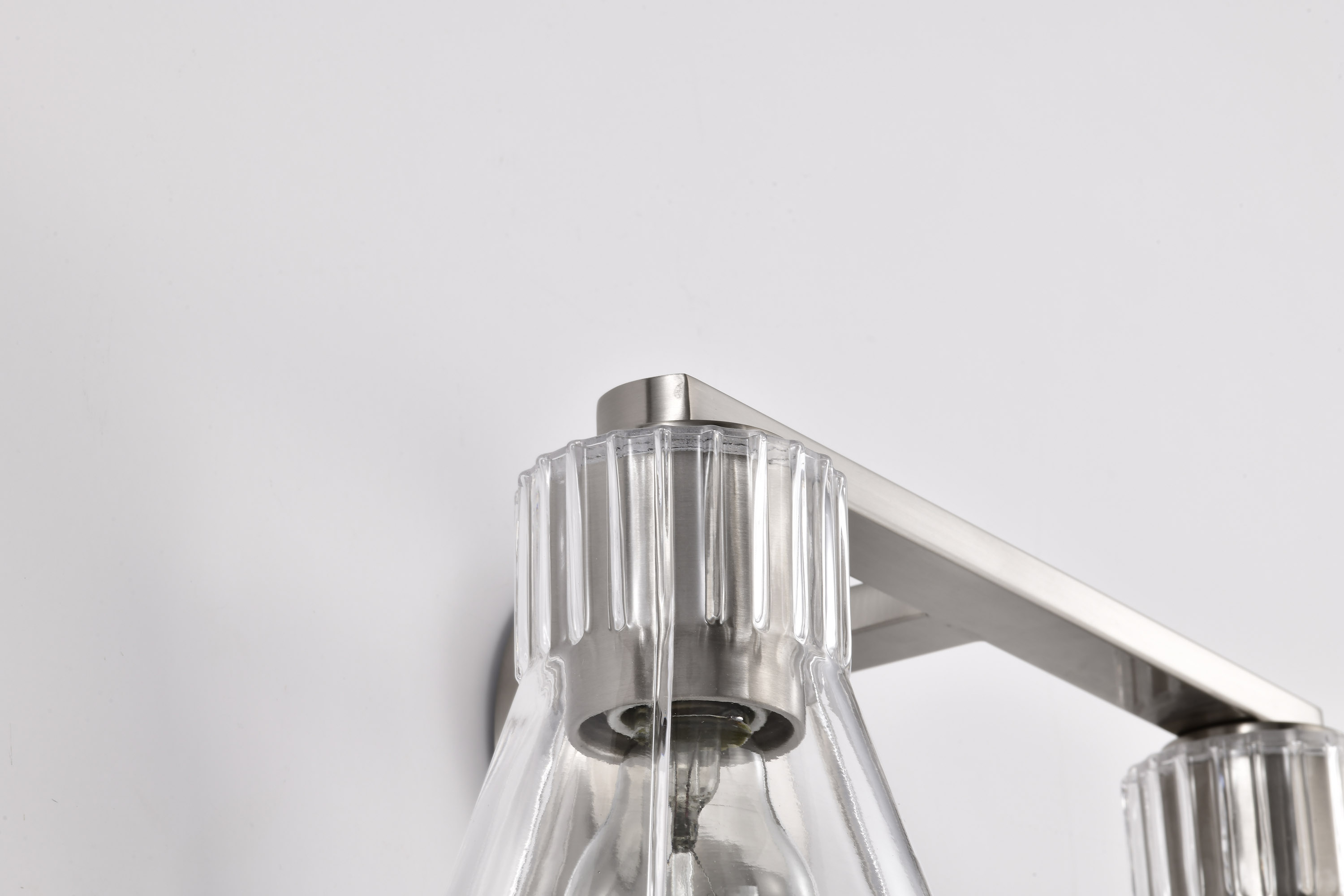 GIANNA 2 LIGHT VANITY - 60-8332