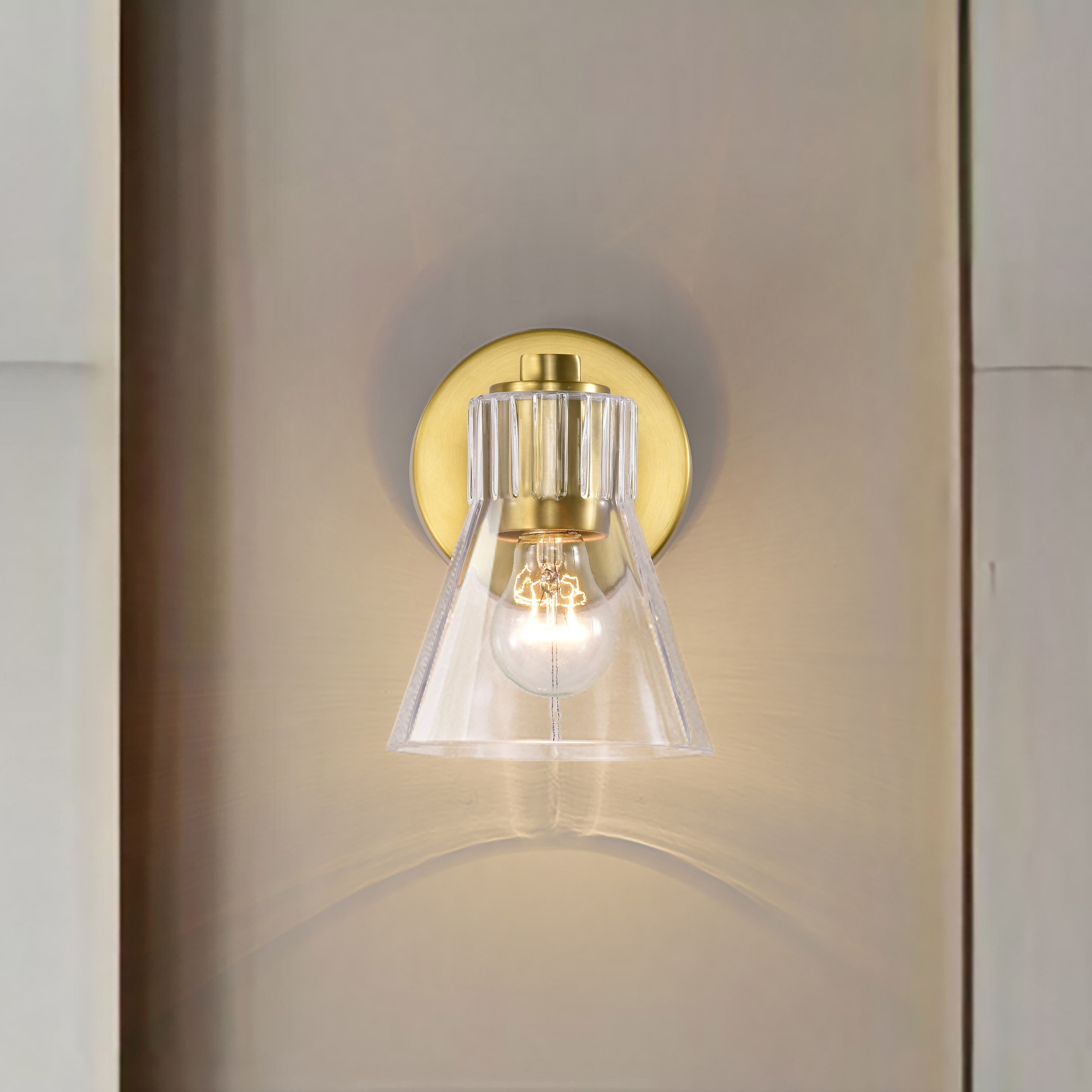 GIANNA 1 LIGHT VANITY - 60-8341