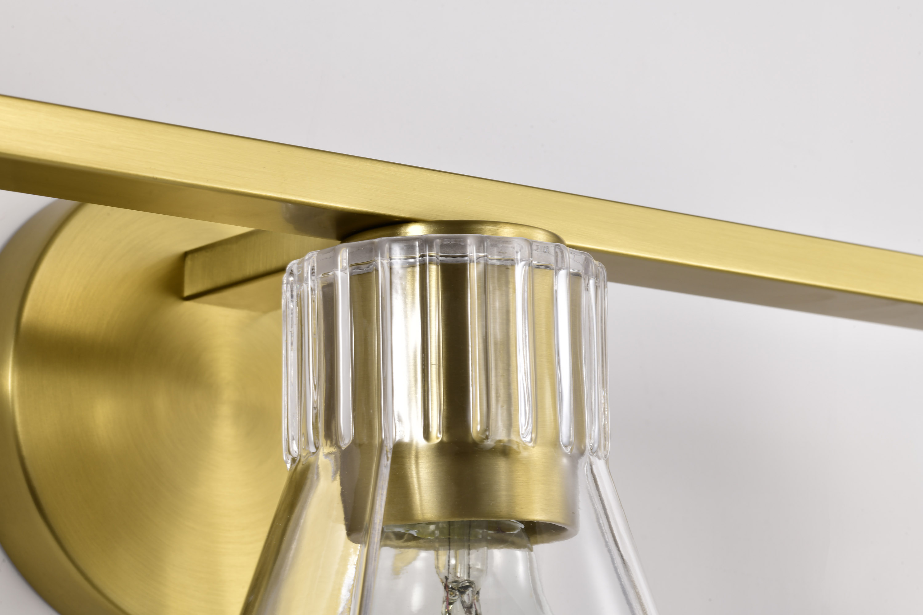 GIANNA 3 LIGHT VANITY - 60-8343