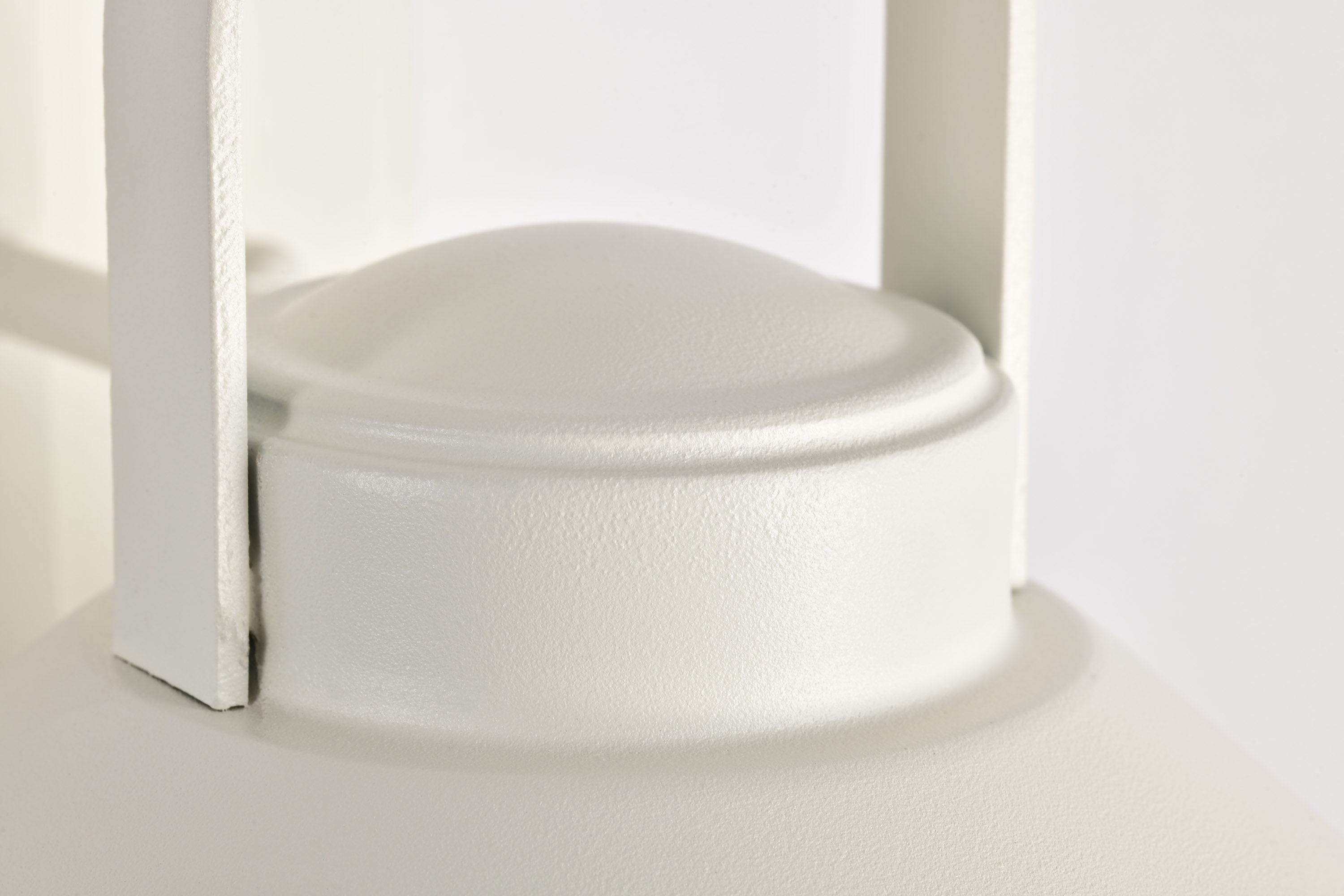 RIDGE MED OUTDOOR LANTERN WHT - 60-8521