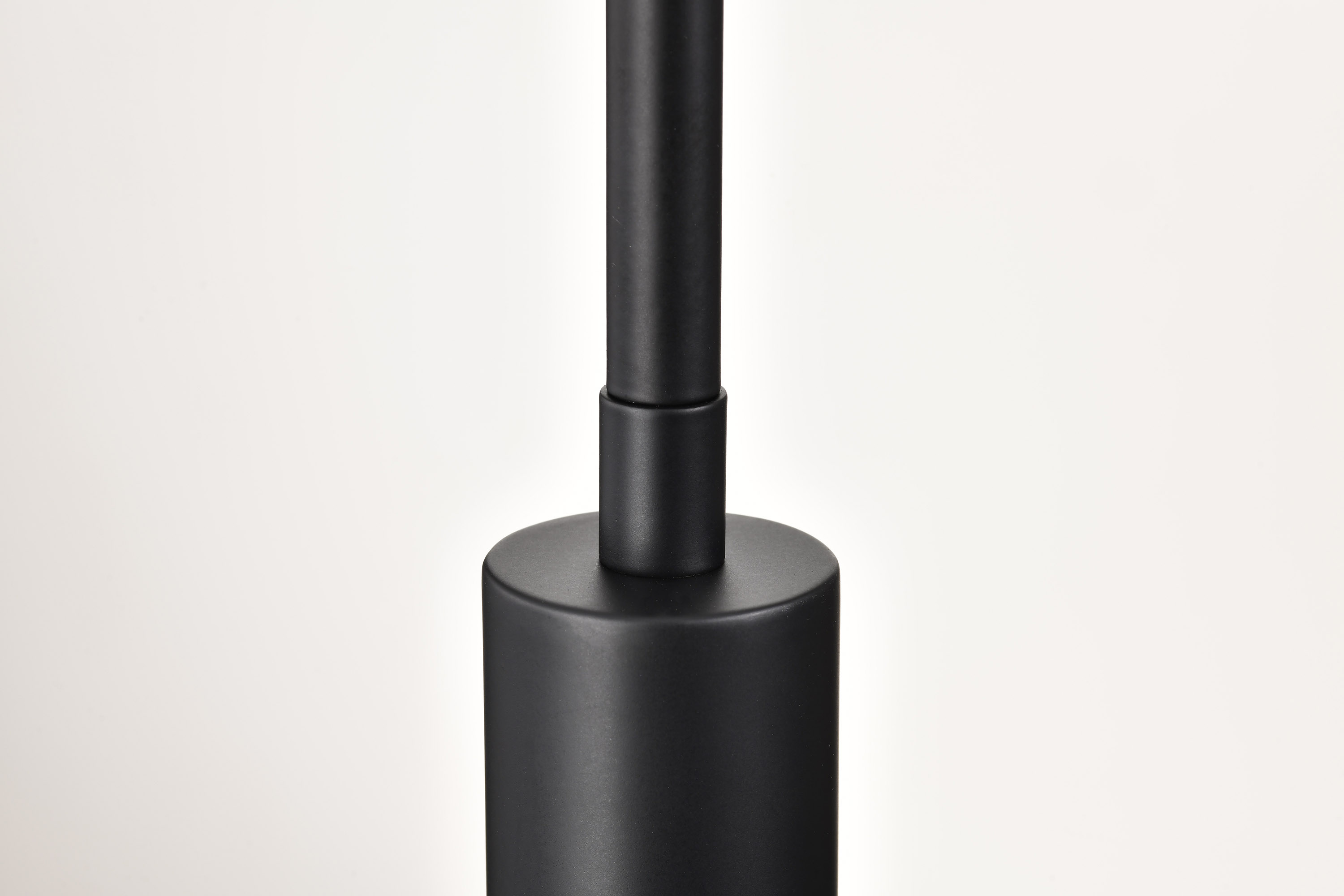 GRAYSON LARGE PENDANT - 60-8607