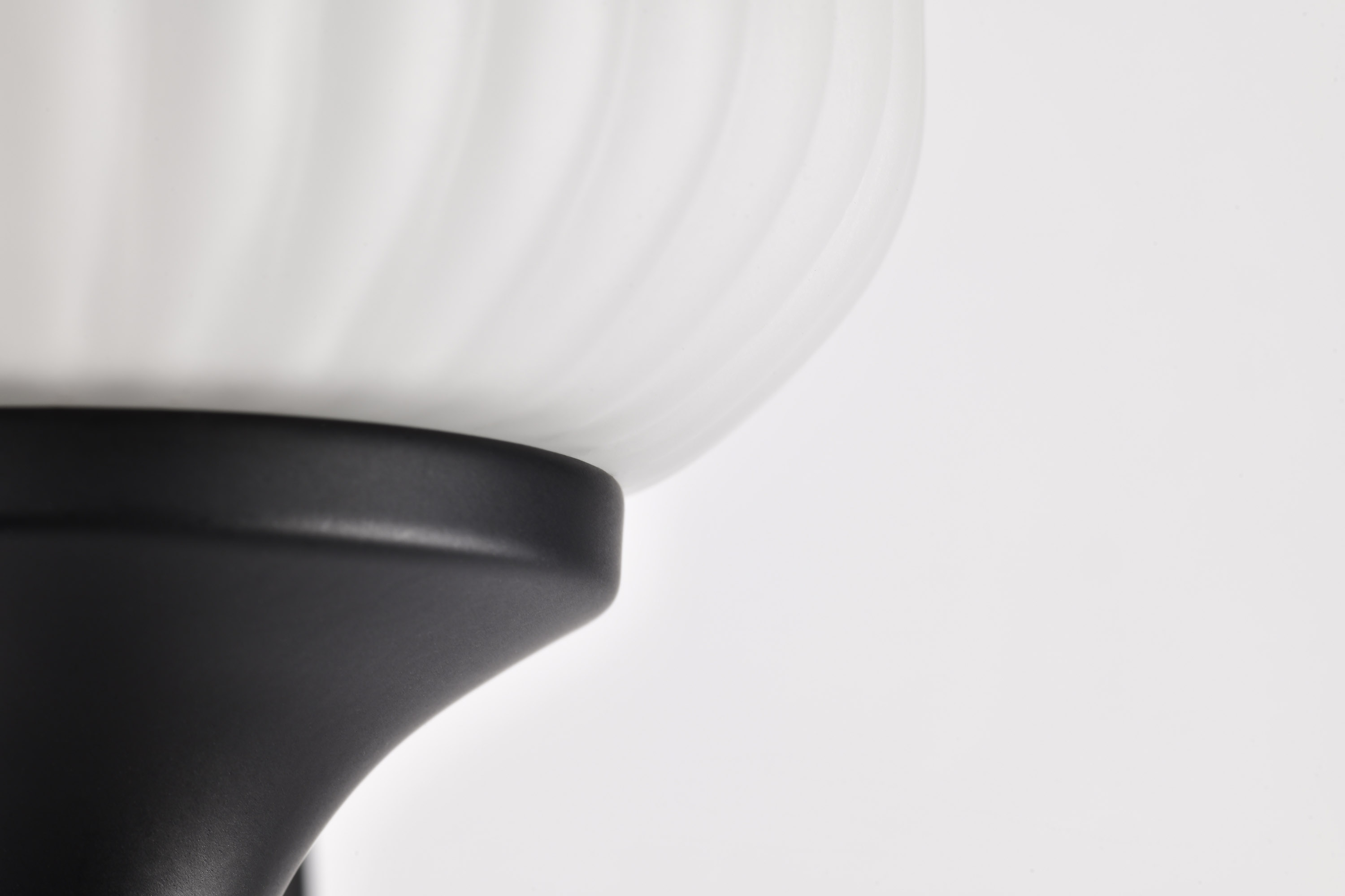 SOLARA 1 LIGHT VANITY - 60-8641