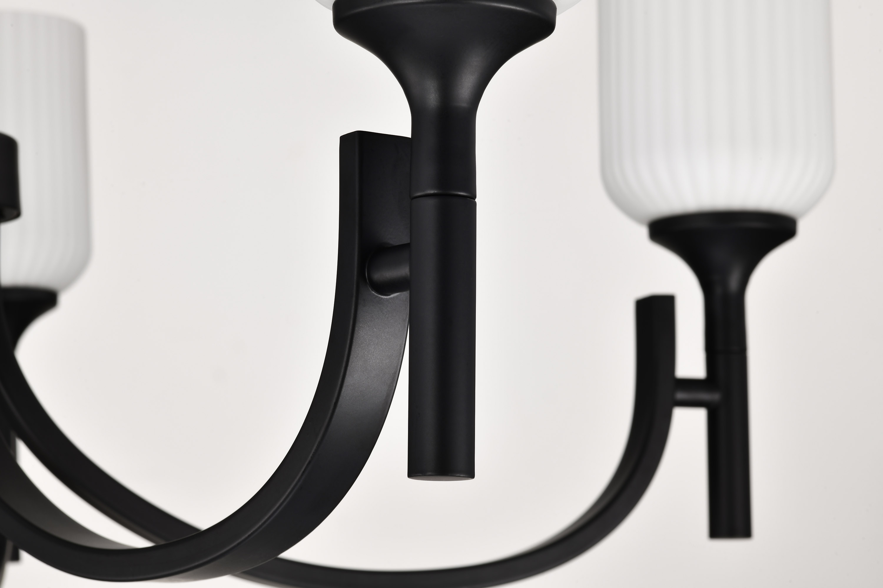 SOLARA 5 LIGHT CHANDELIER - 60-8650