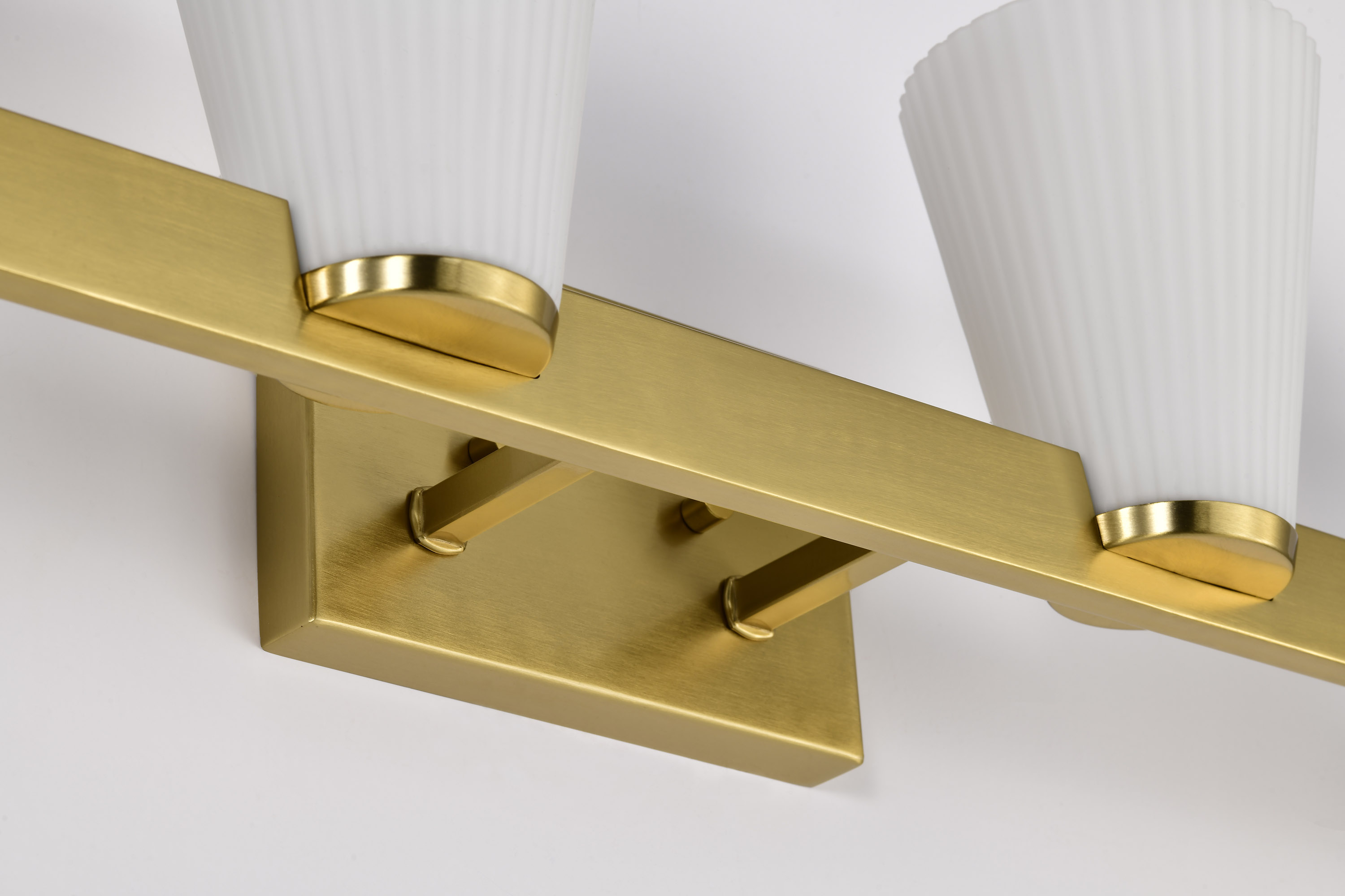 ROYALE 4 LIGHT VANITY - 60-8724