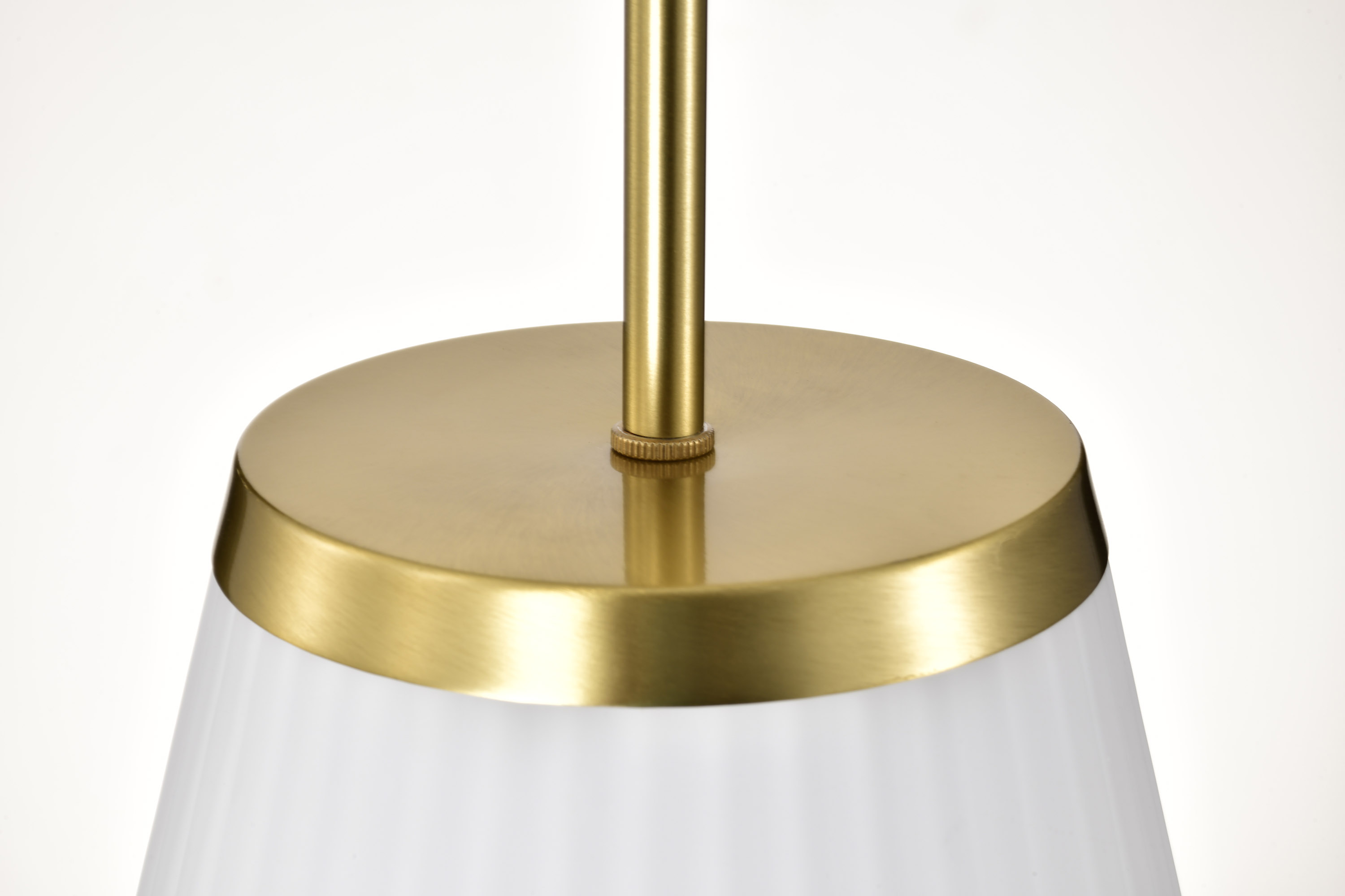 ROYALE LARGE PENDANT - 60-8728