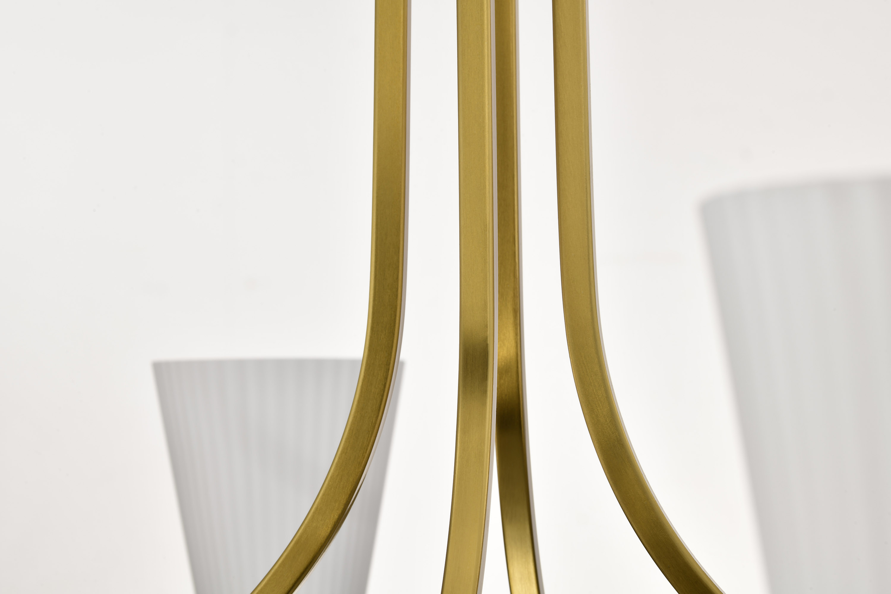 ROYALE 8 LIGHT CHANDELIER - 60-8729