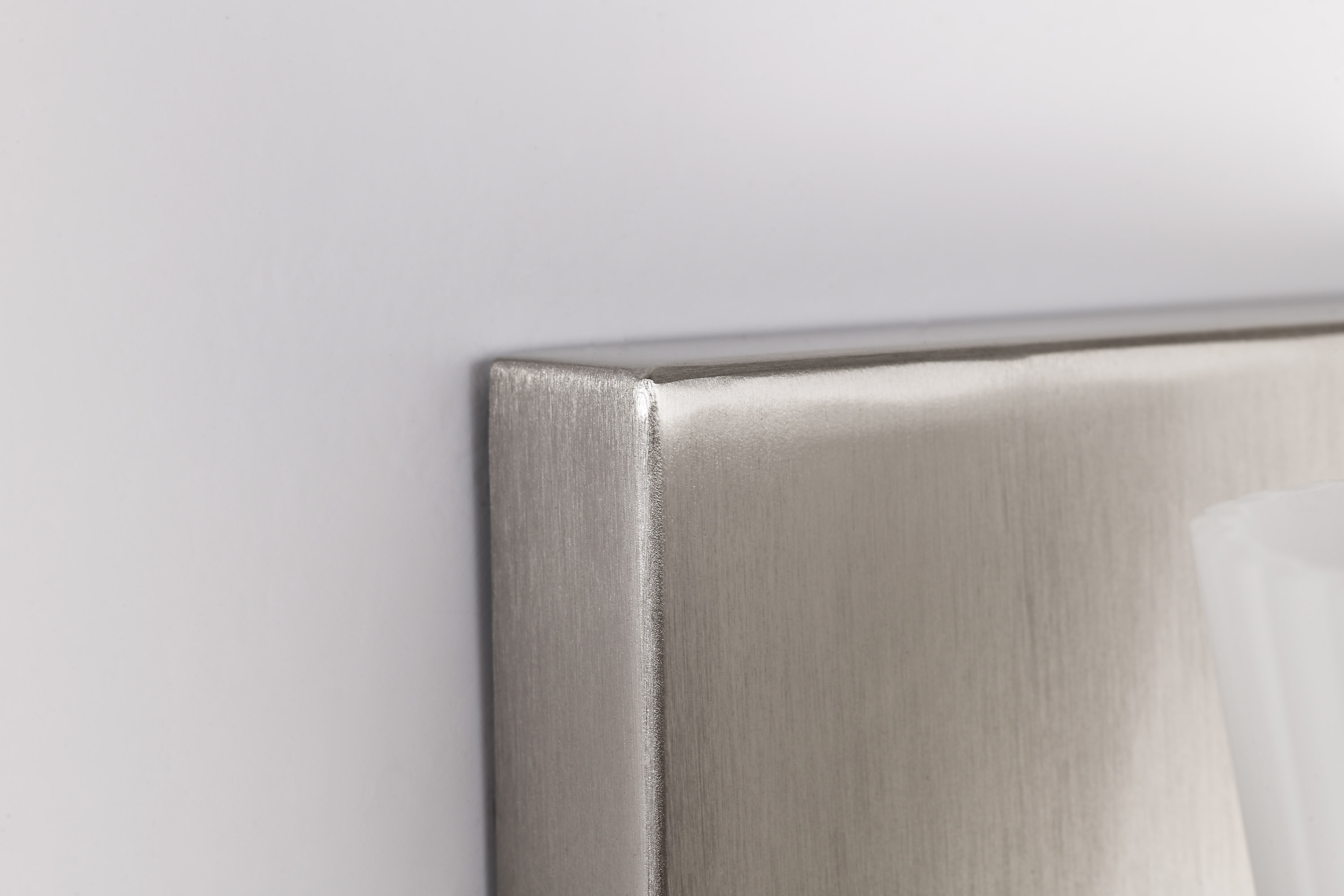 ROYALE 1 LIGHT VANITY - 60-8731