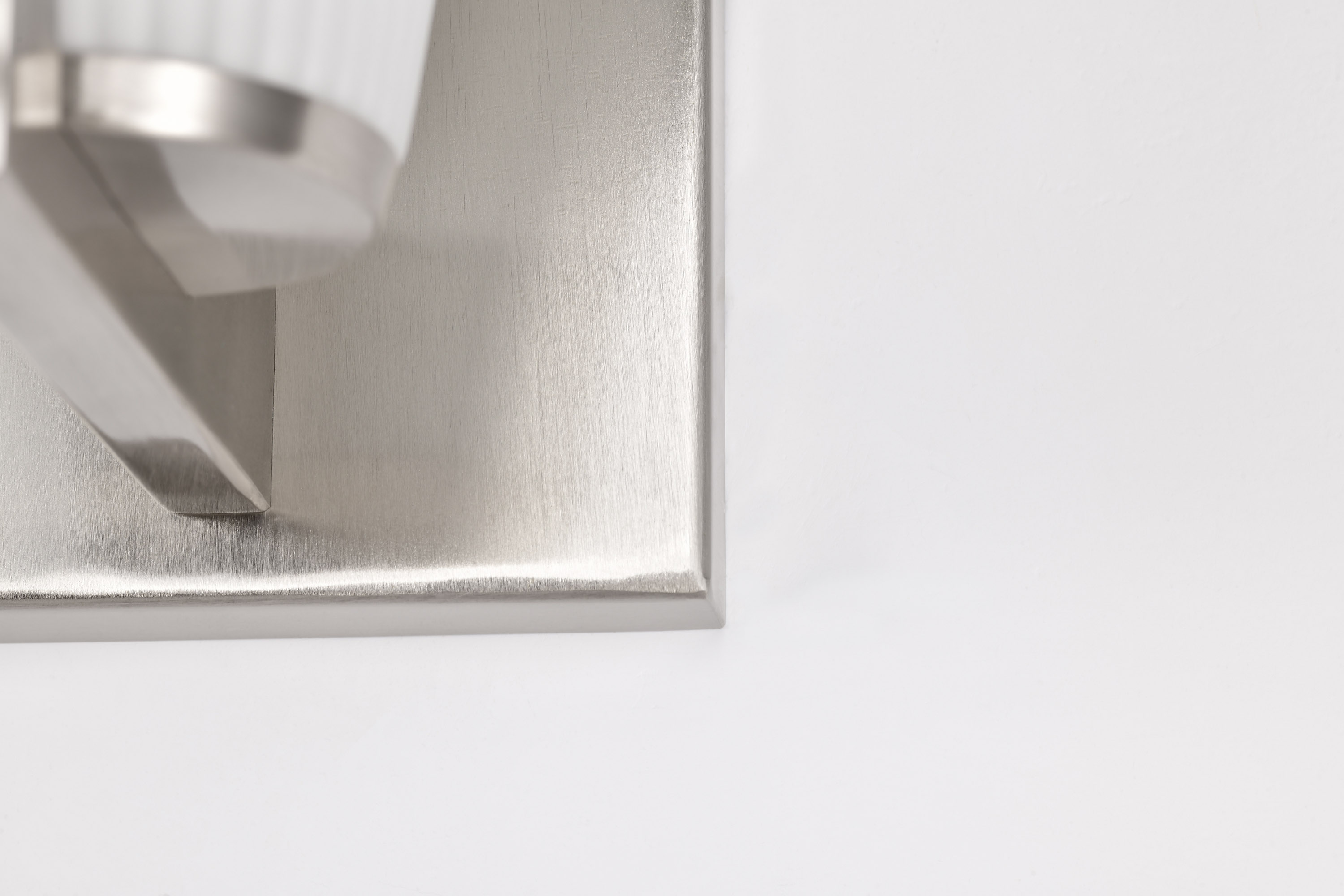 ROYALE 1 LIGHT VANITY - 60-8731