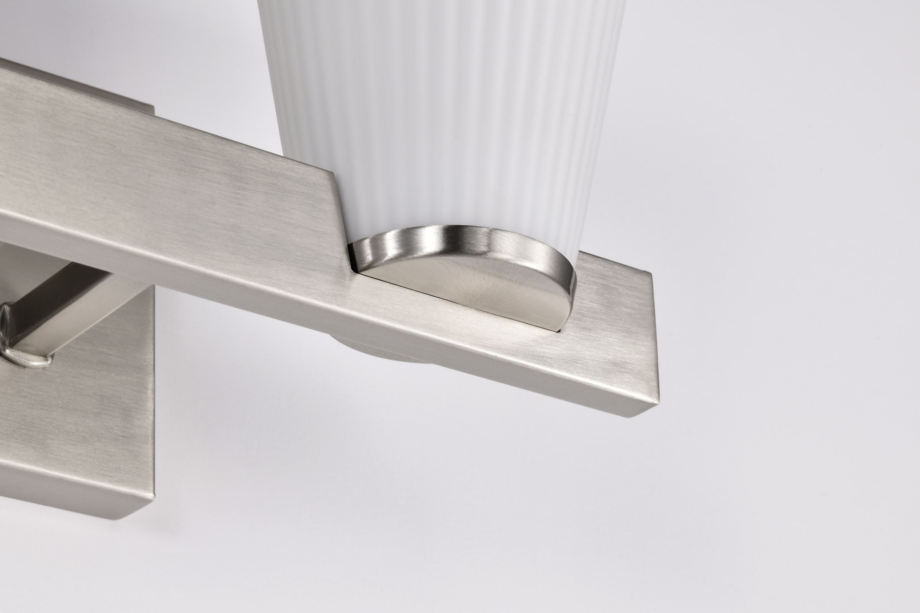 ROYALE 2 LIGHT VANITY - 60-8732