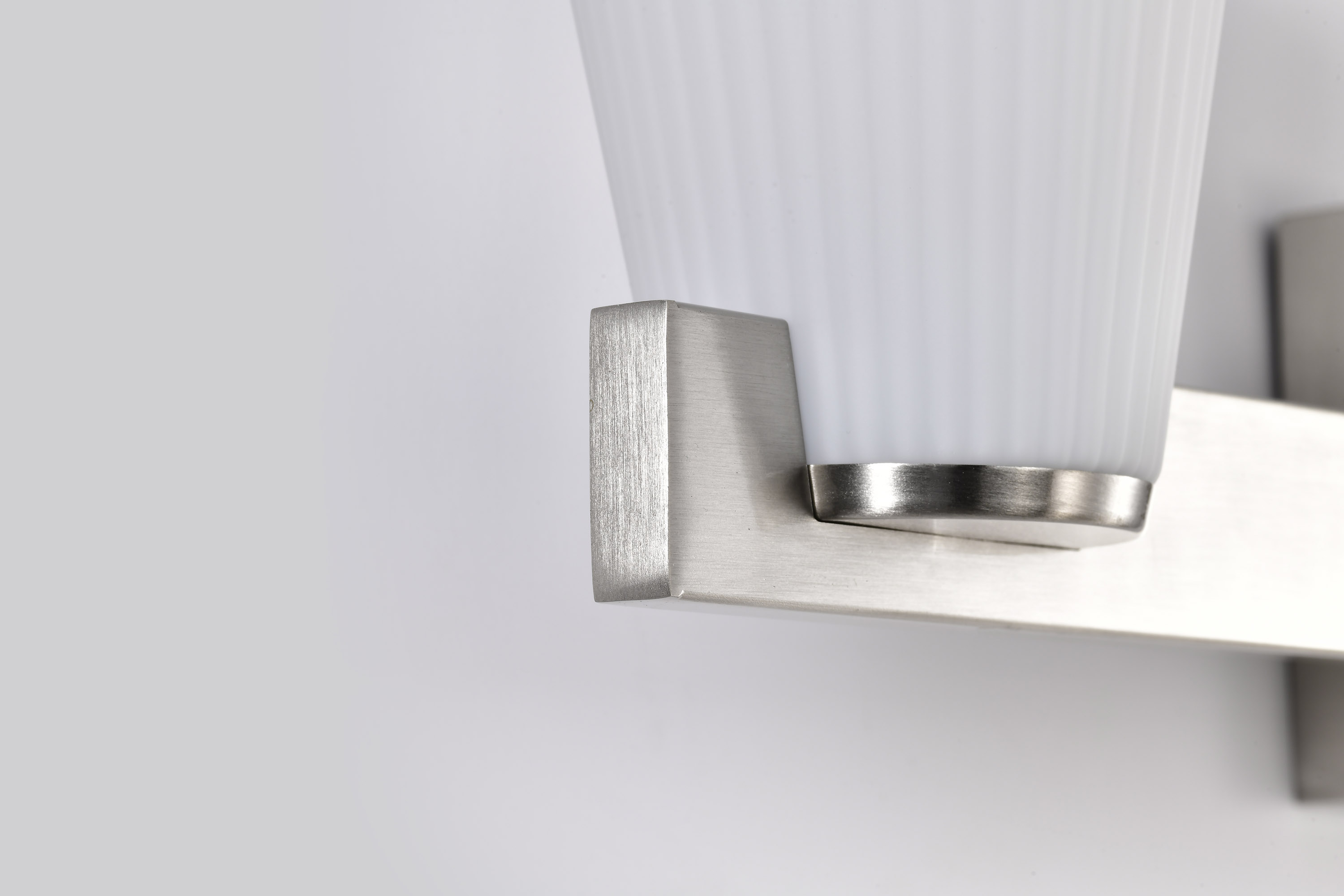 ROYALE 4 LIGHT VANITY - 60-8734