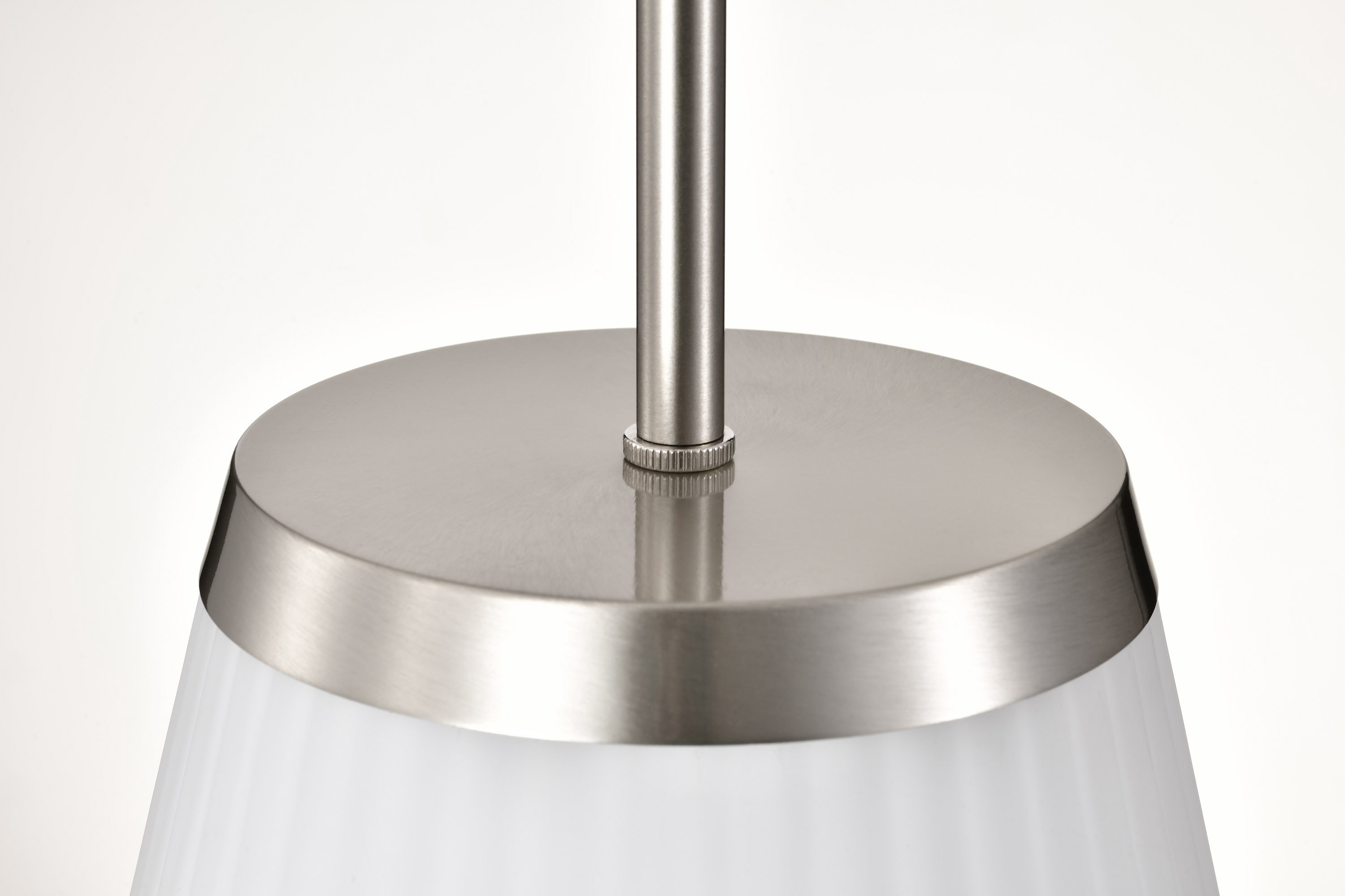 ROYALE LARGE PENDANT - 60-8738