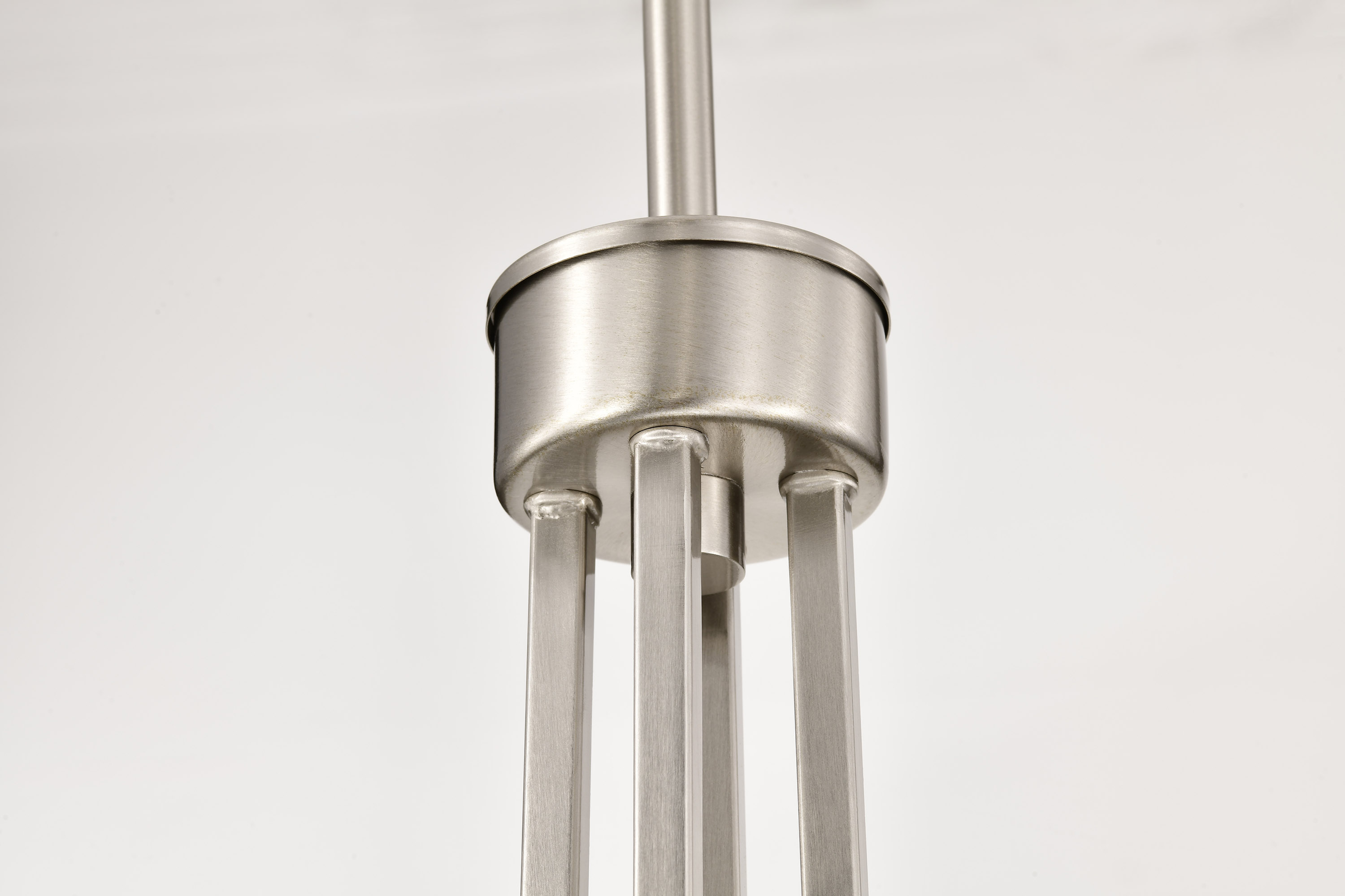 ROYALE 8 LIGHT CHANDELIER - 60-8739