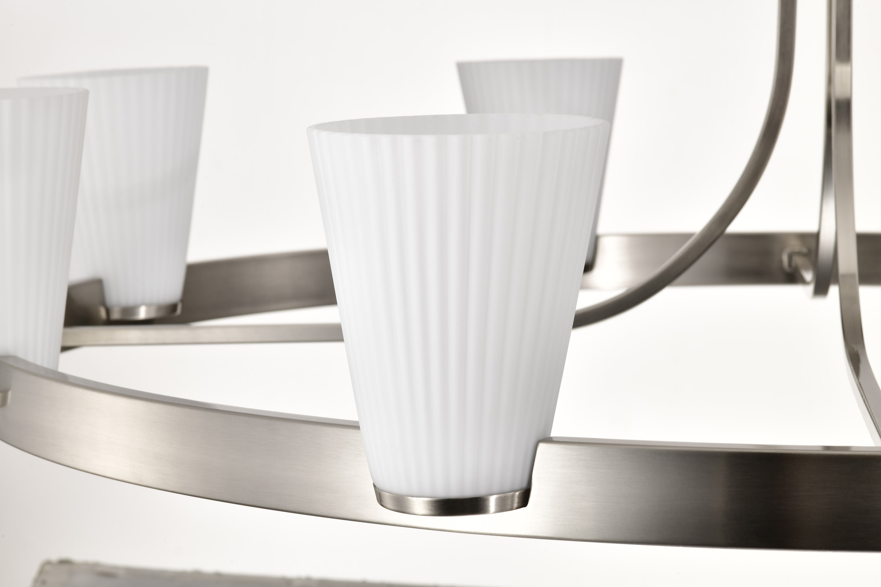 ROYALE 8 LIGHT CHANDELIER - 60-8739