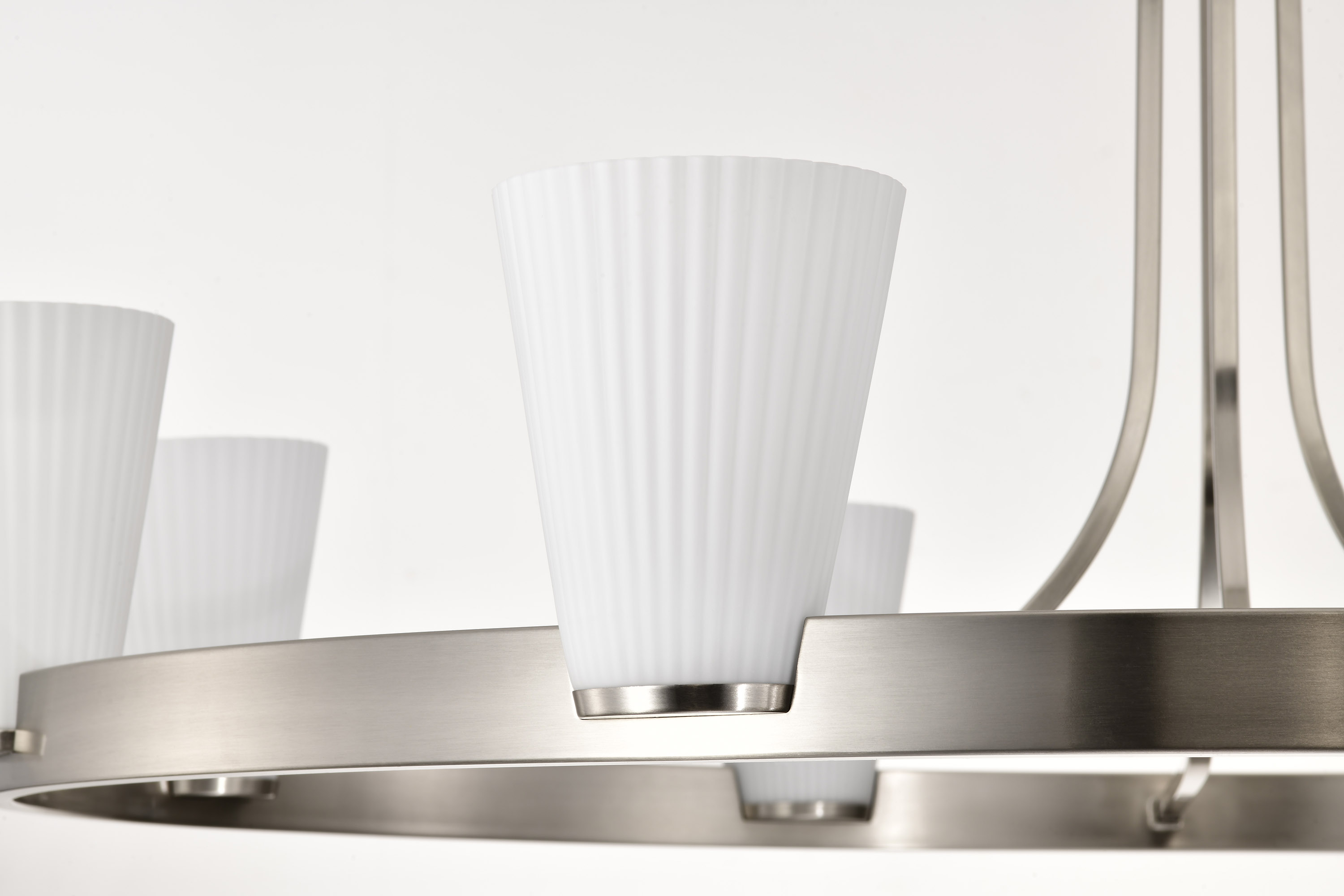 ROYALE 8 LIGHT CHANDELIER - 60-8739