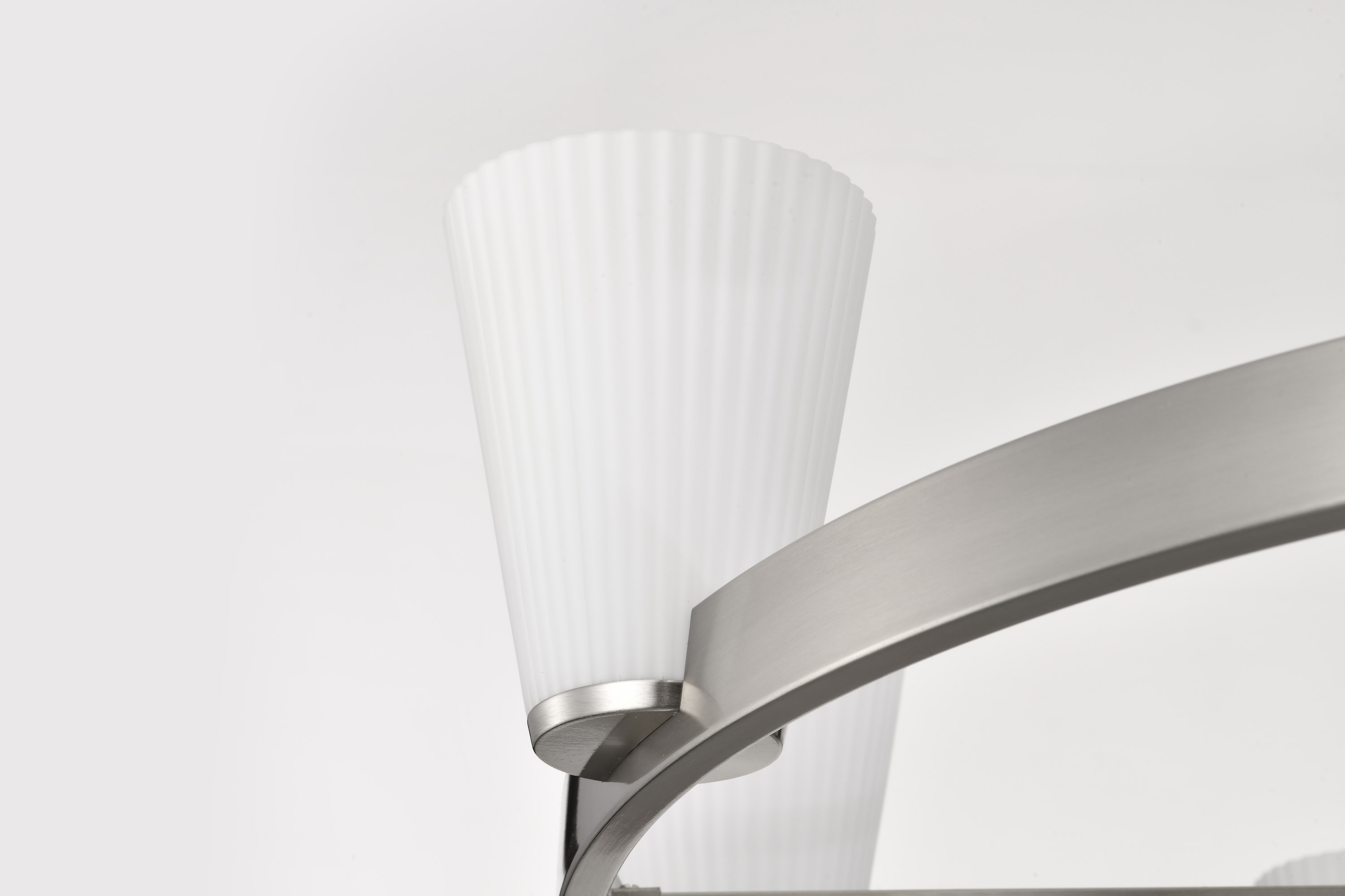 ROYALE 8 LIGHT CHANDELIER - 60-8739