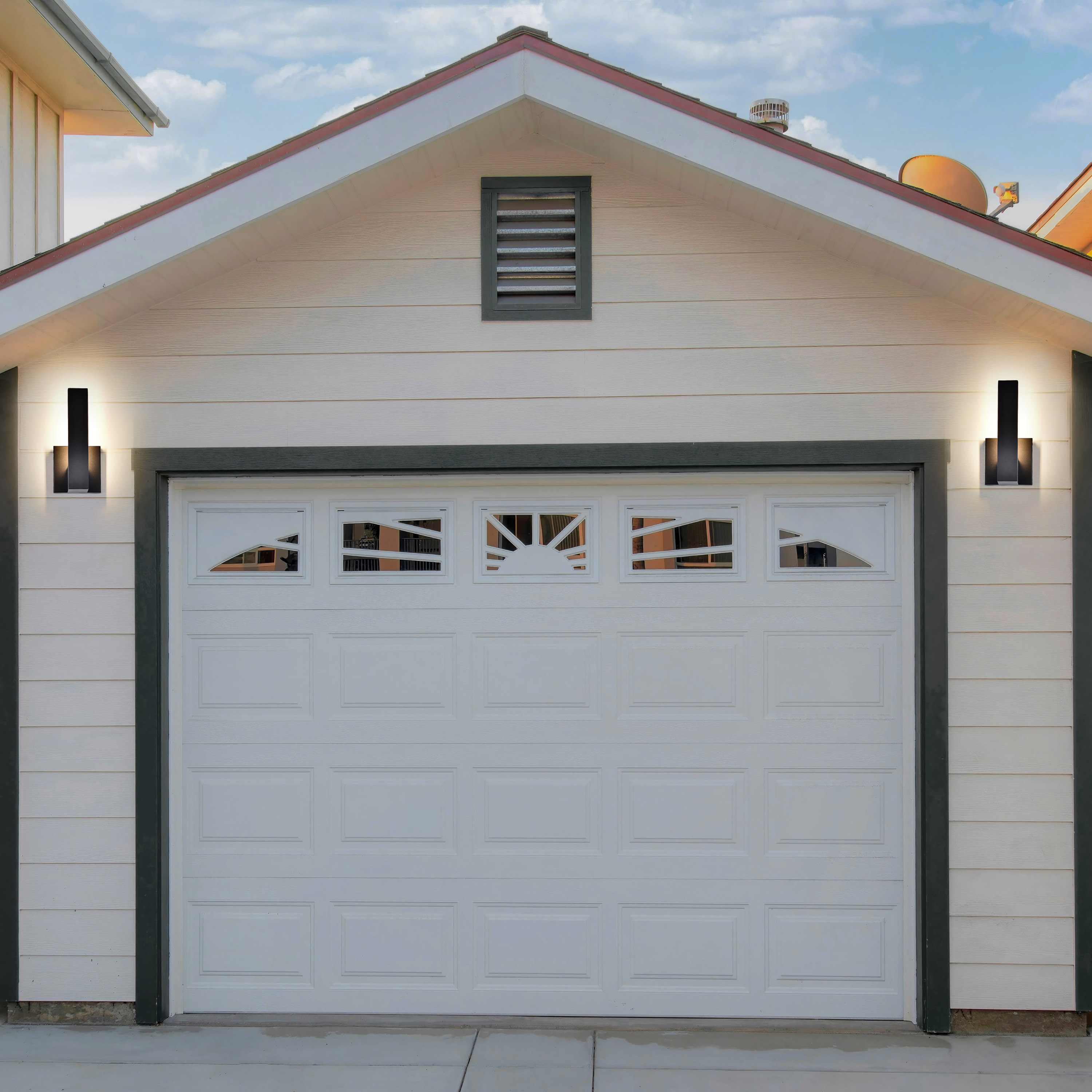 RAVEN 10" LED OUTDOOR SCONCE - 62-1425