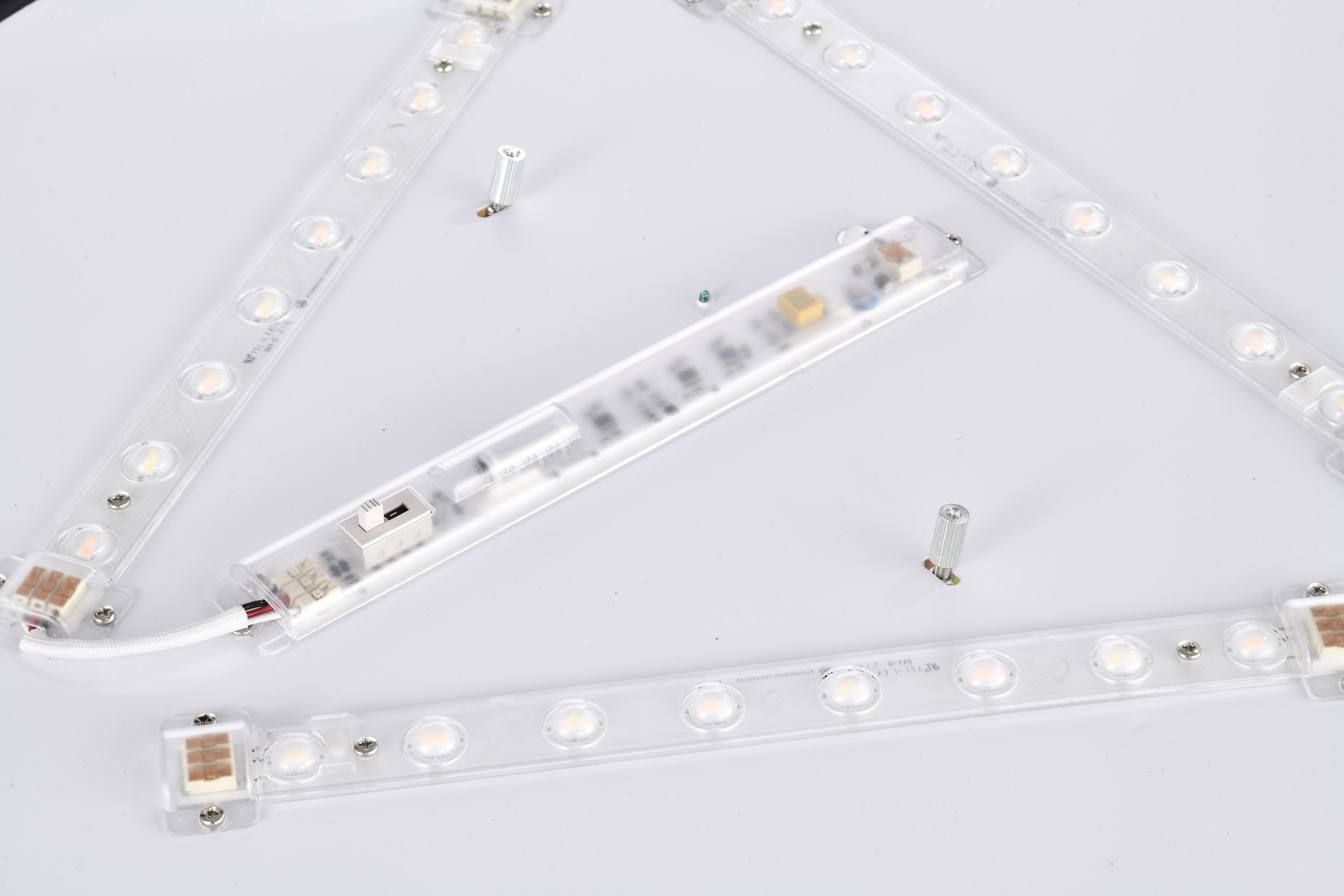 LED GLAMOUR BN 24" FLUSH - 62-1638