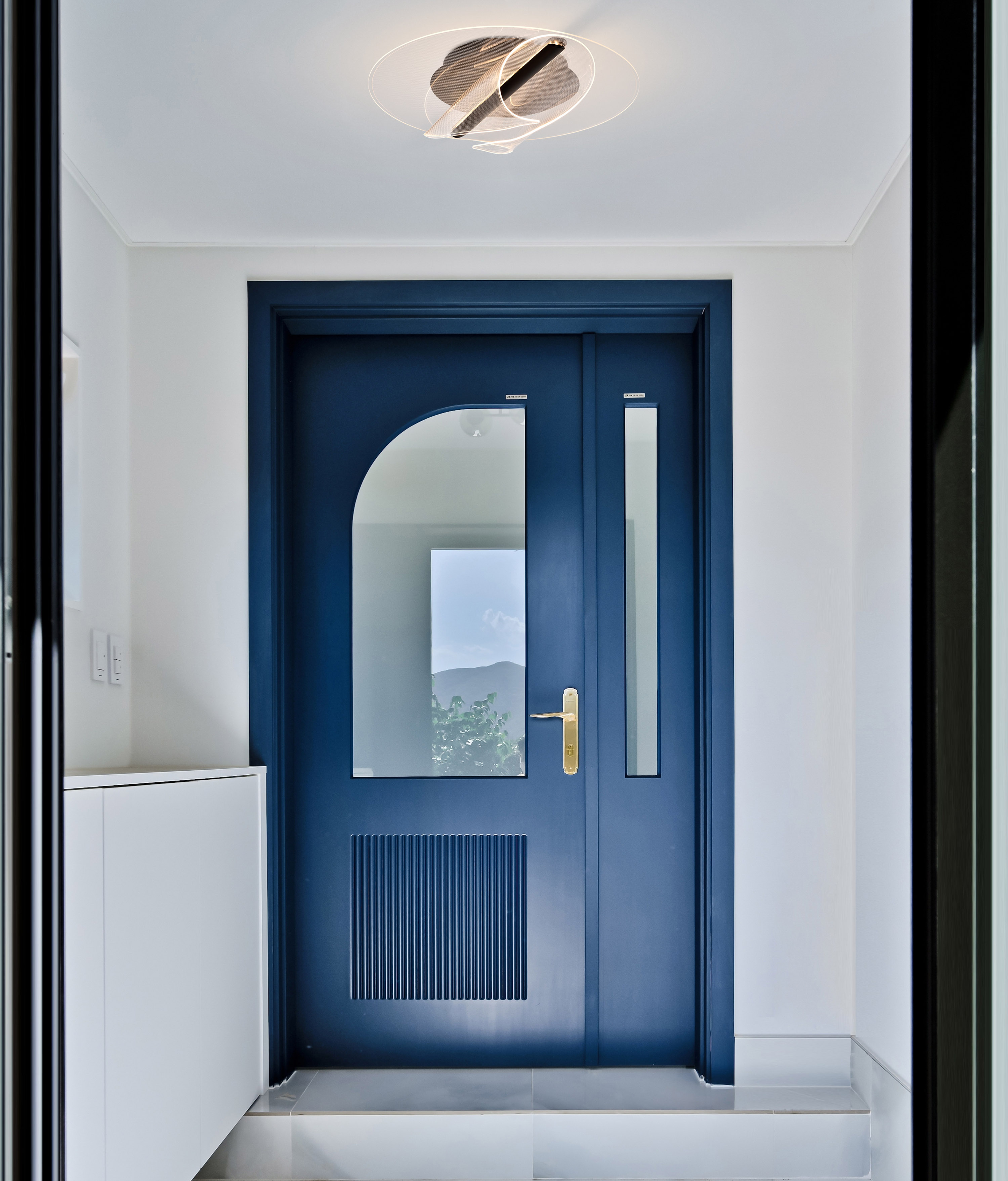 GENEVA 18" LED FLUSH MOUNT - 62-2024