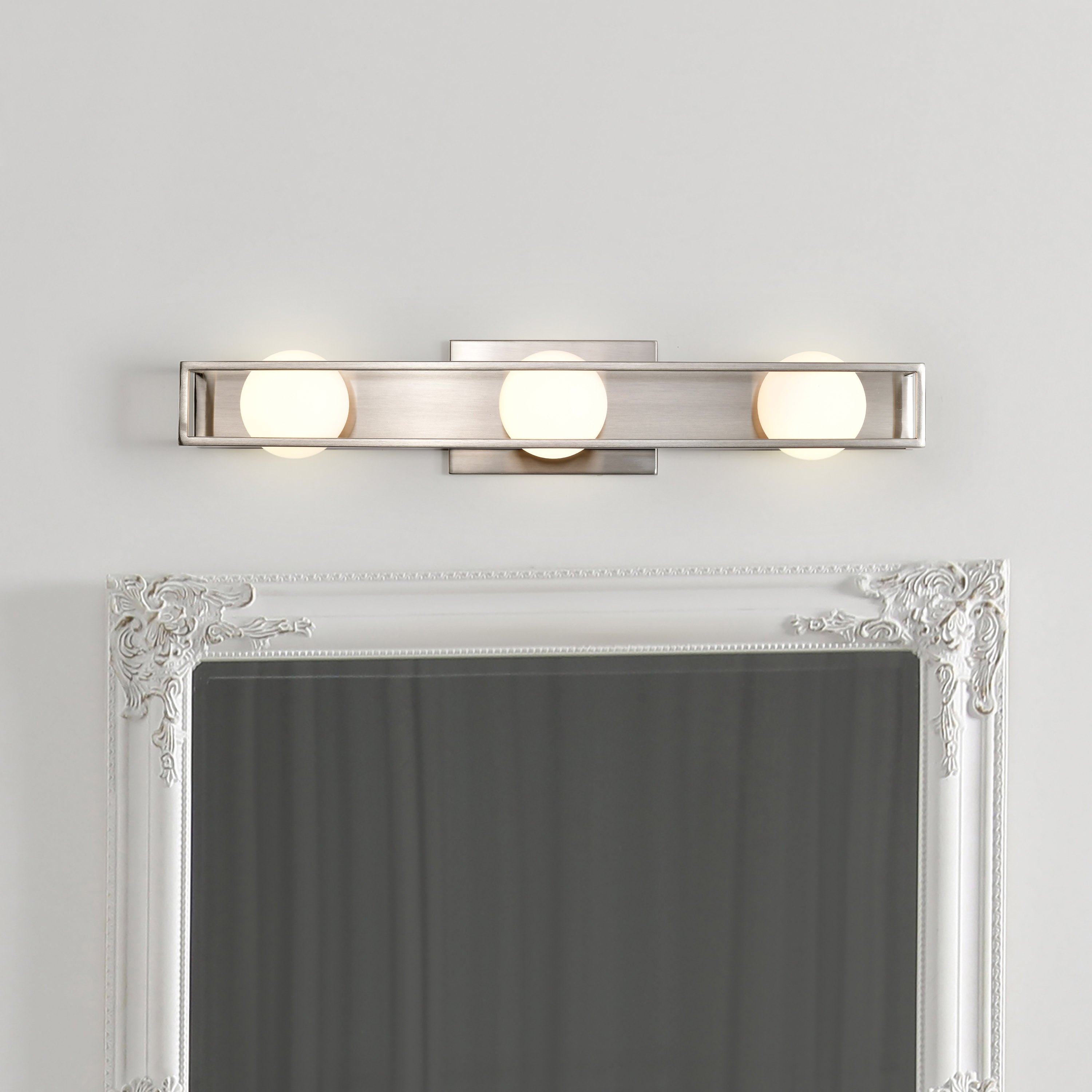 JENKINS 24" LED 3 LIGHT VANITY - 62-2253