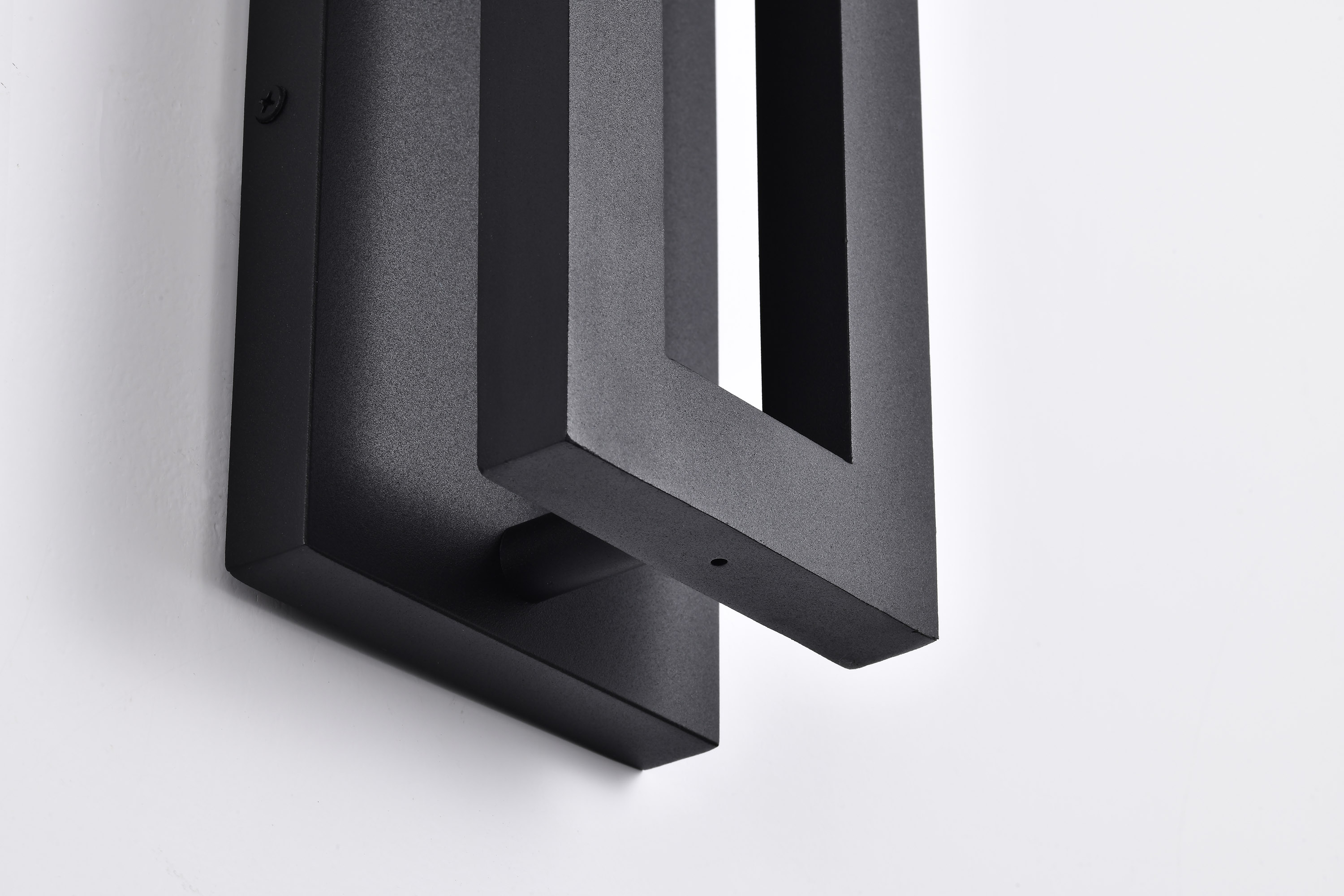 CREW 15" LED OUTDOOR SCONCE - 62-2301