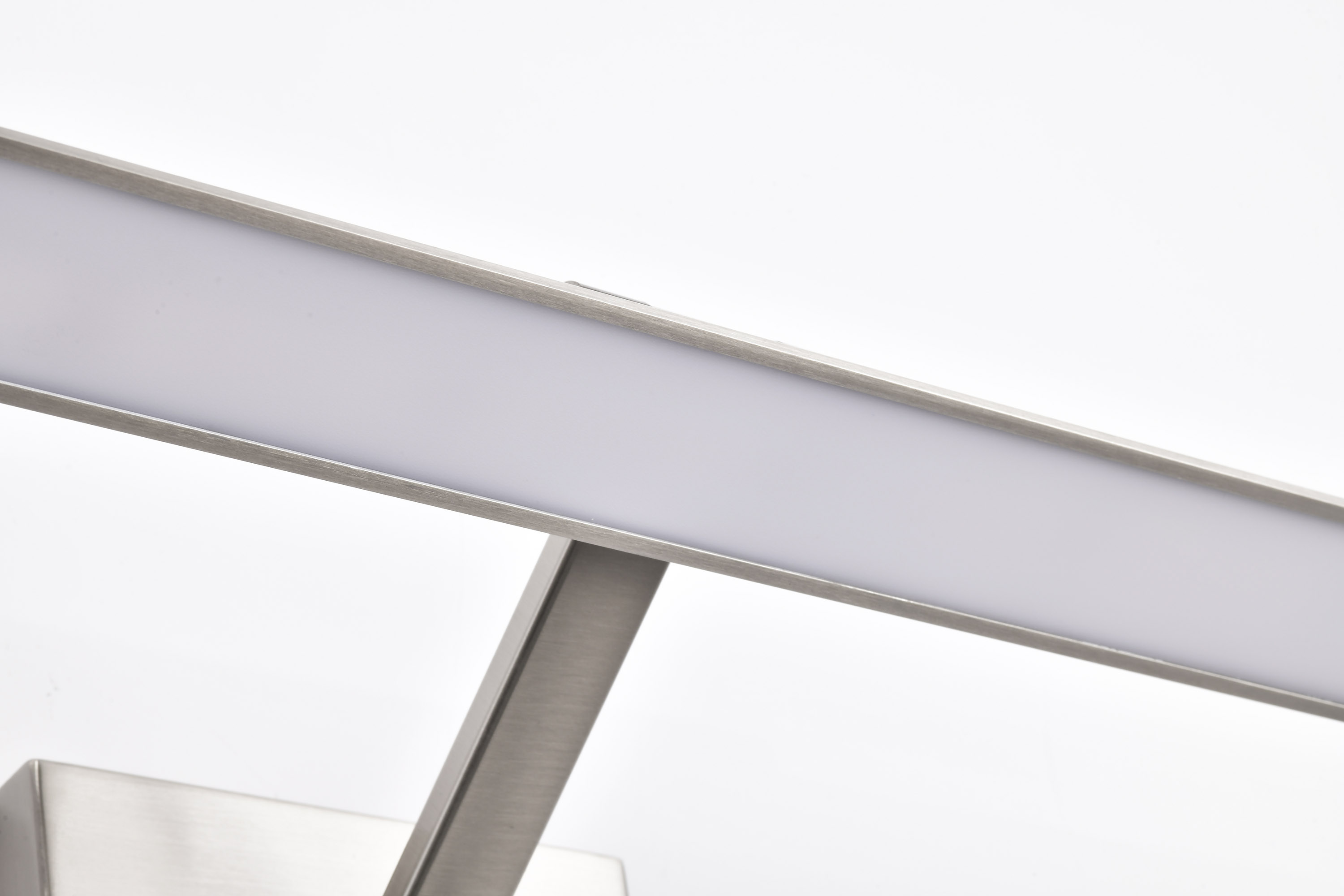 HAZEL 24" LED PICTURE LT 3 CCT - 62-2326