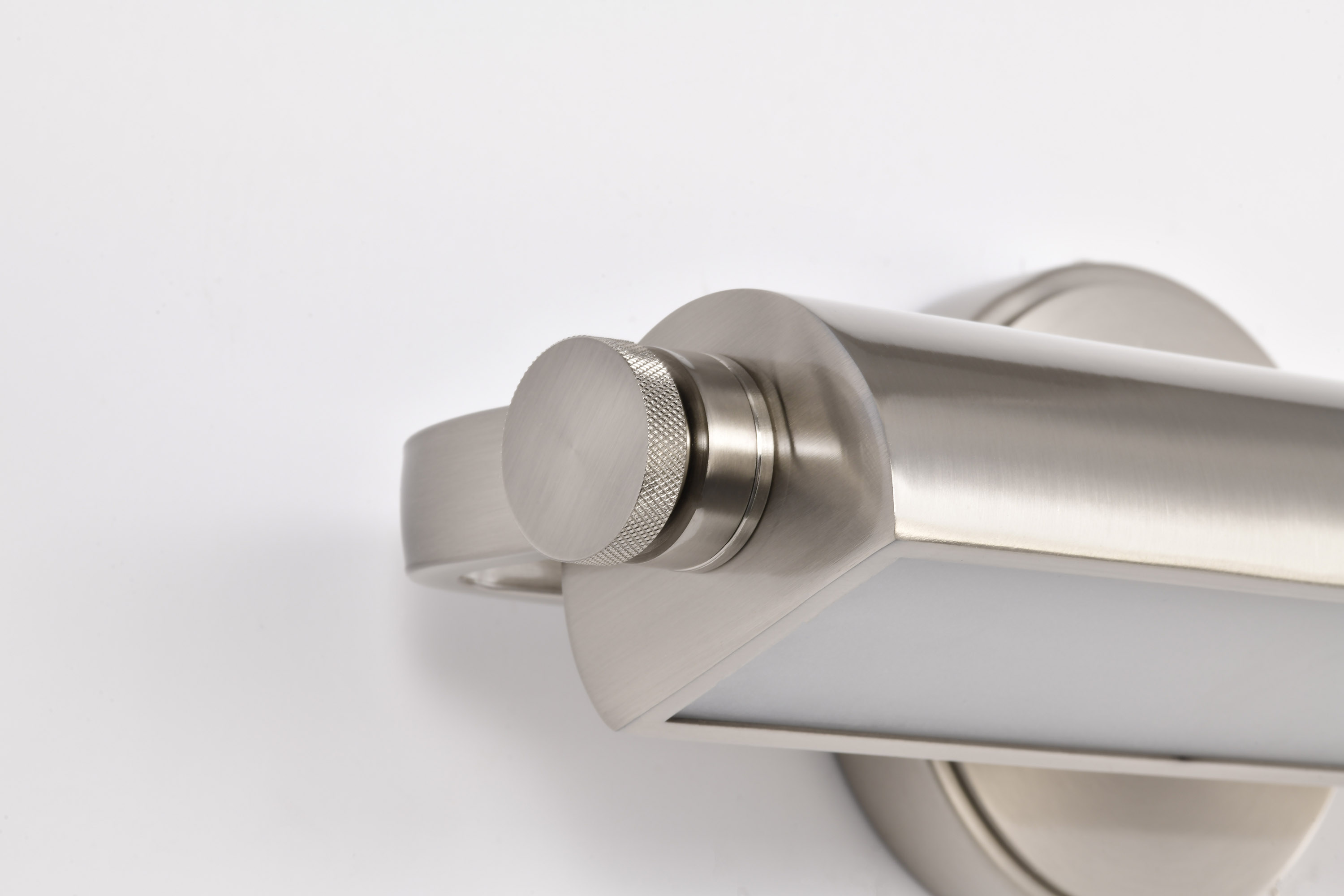 AUDEN 18" LED VANITY 3 CCT - 62-2351