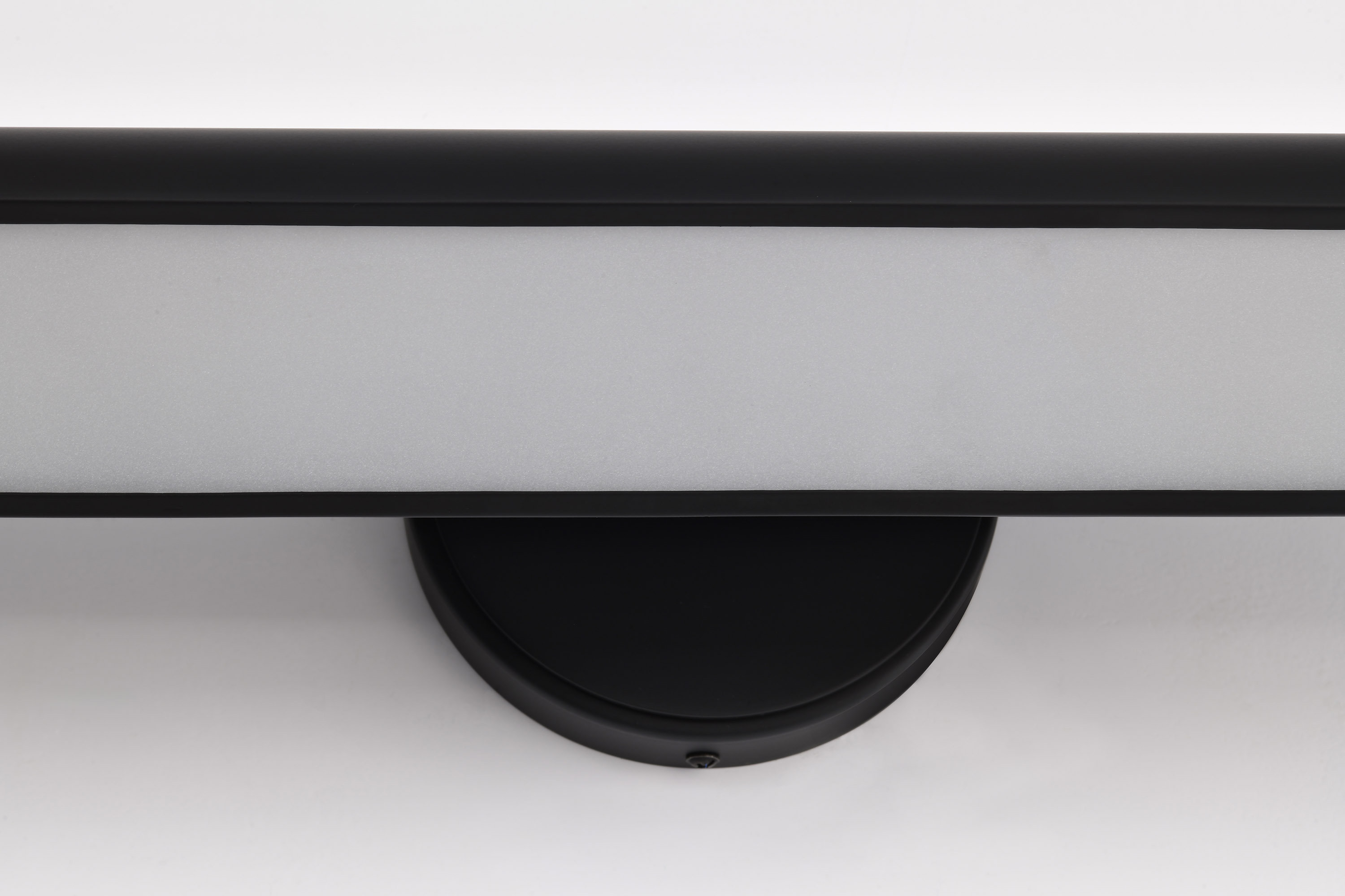 AUDEN 24" LED VANITY 3 CCT - 62-2355