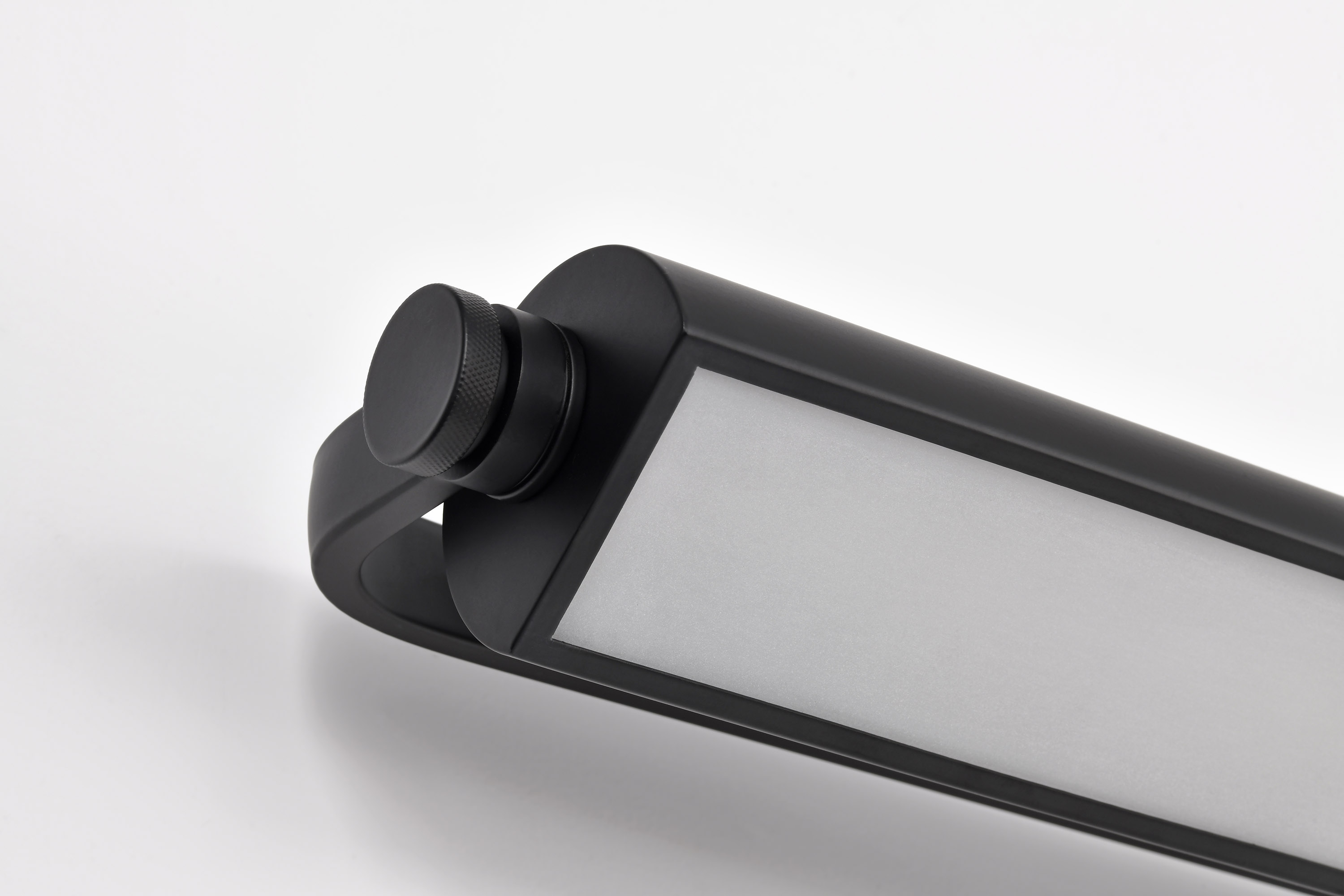 AUDEN 36" LED VANITY 3 CCT - 62-2360