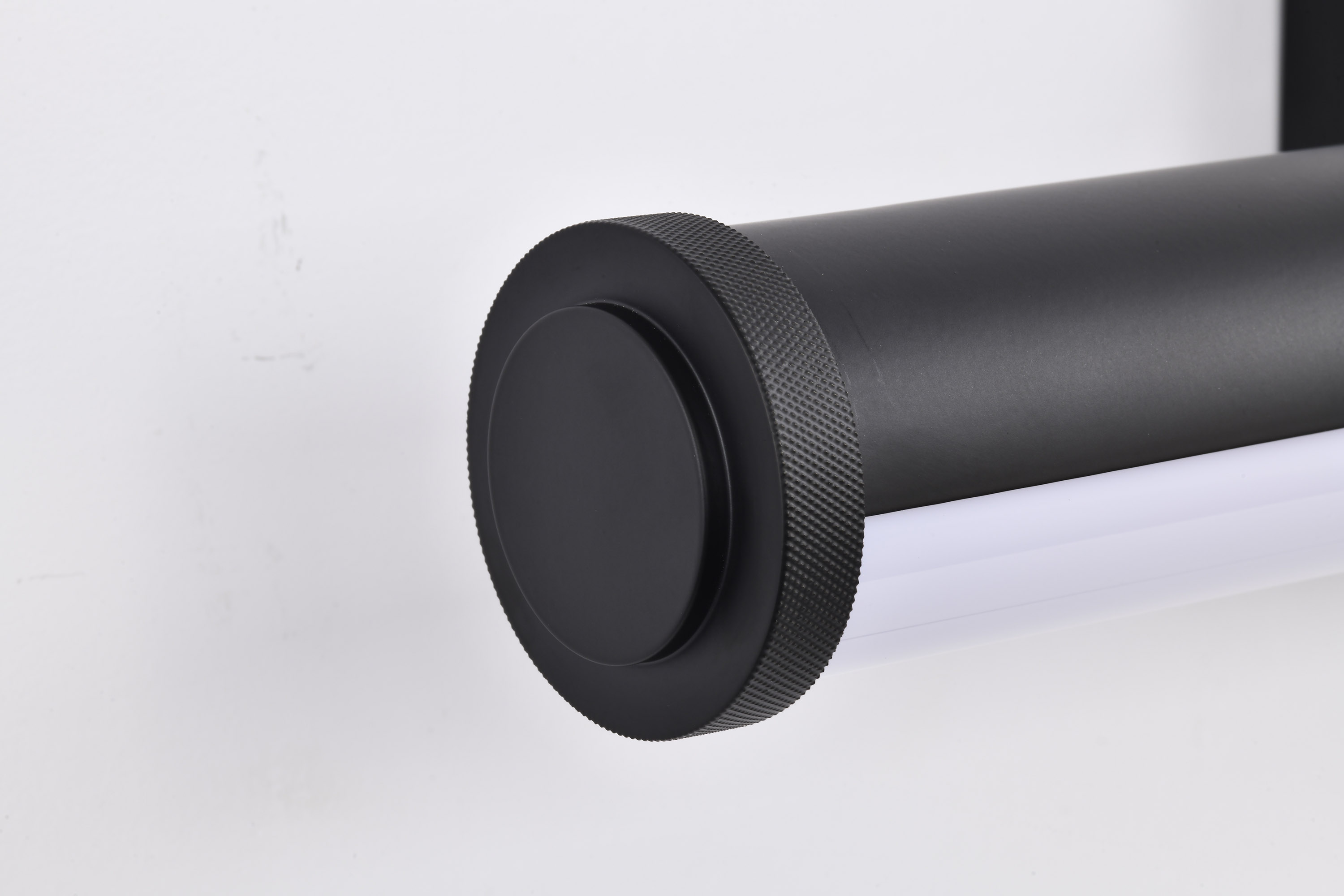 CORA 18" LED VANITY 3 CCT - 62-2365