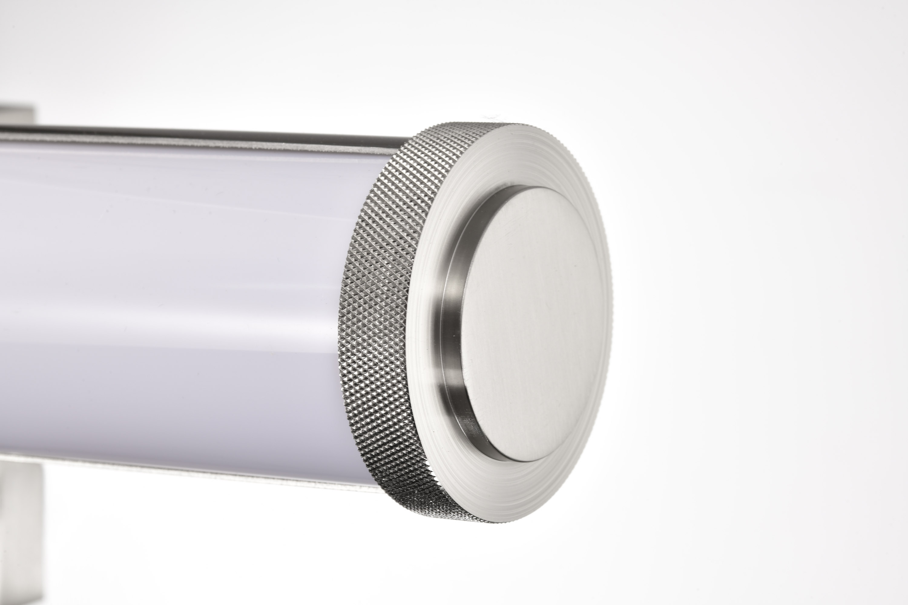 CORA 24" LED VANITY 3 CCT - 62-2371